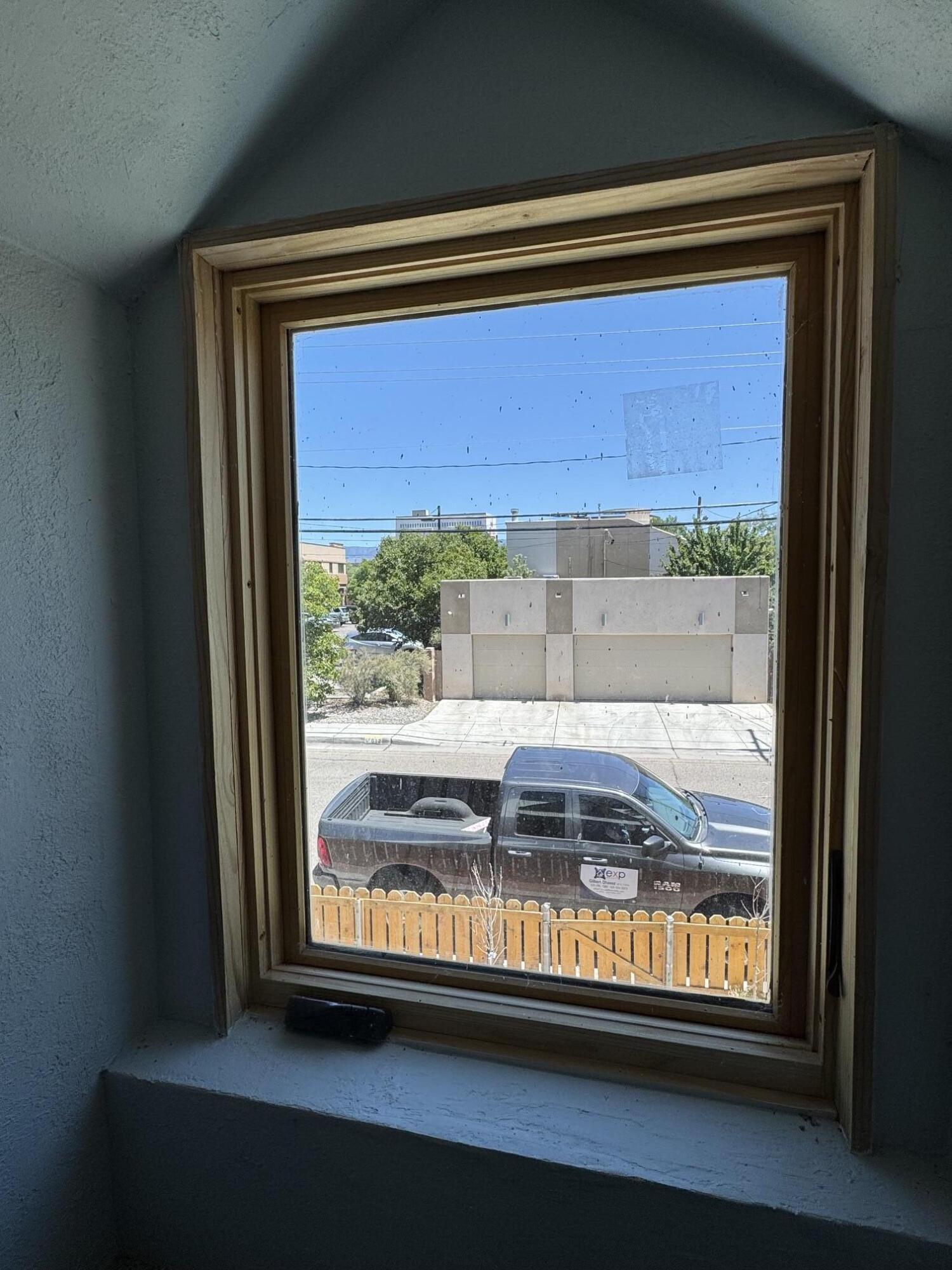 Photo 5 — 613 Keleher Avenue NW