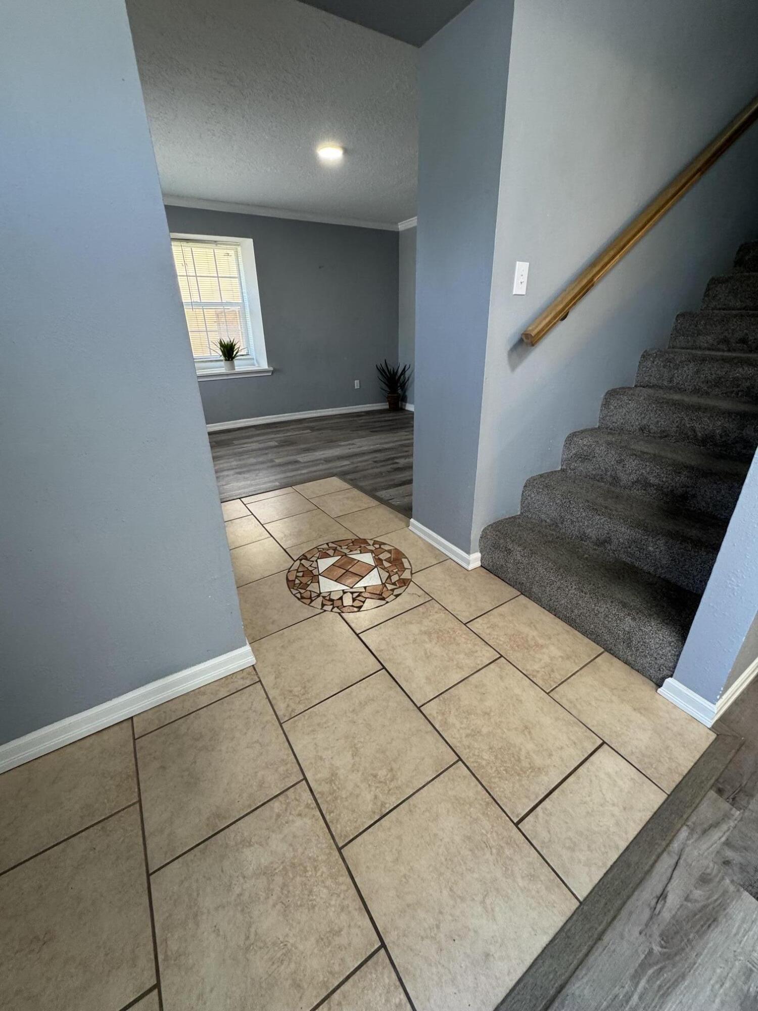 Photo 16 — 613 Keleher Avenue NW