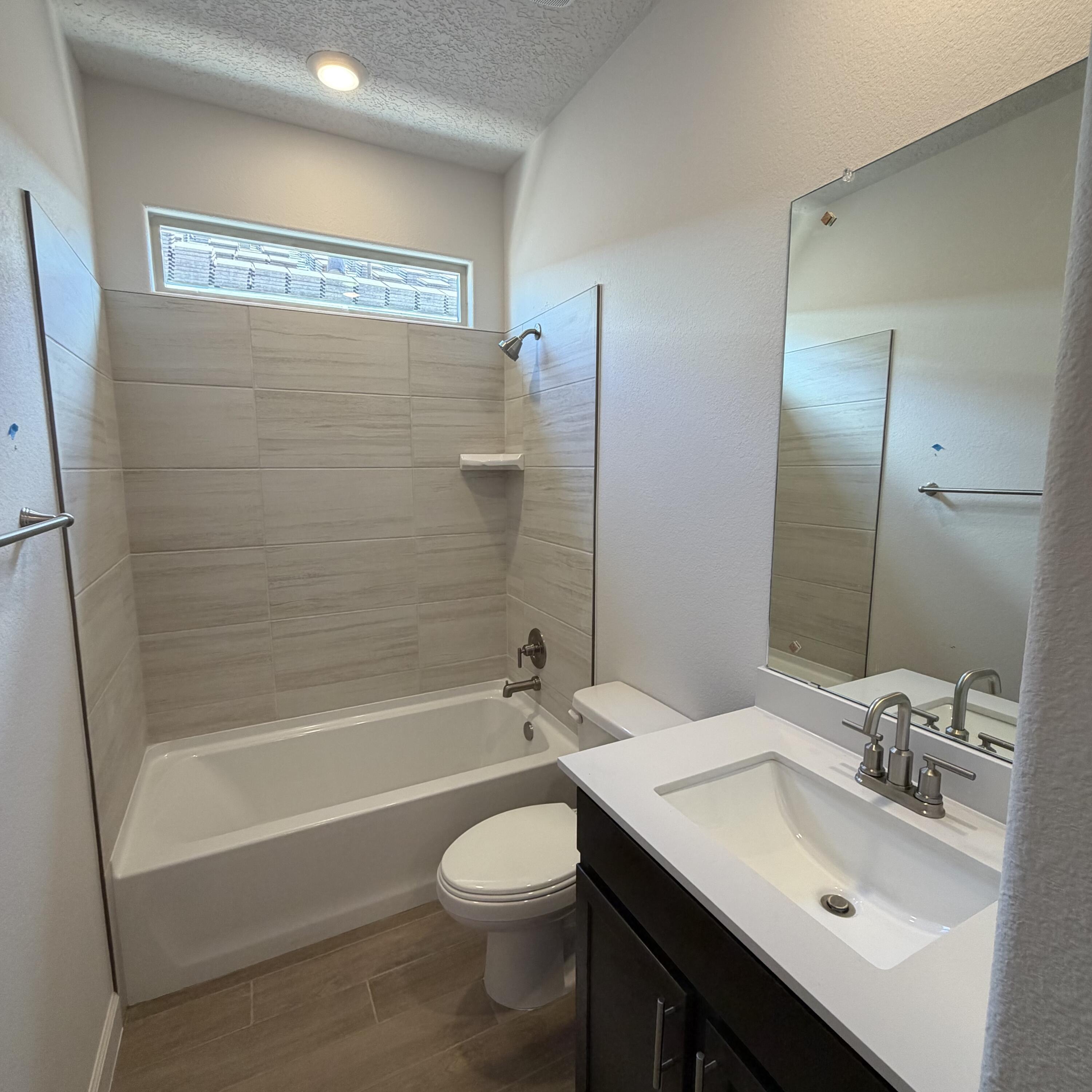 Photo 3 — 2436 Marble Avenue NE