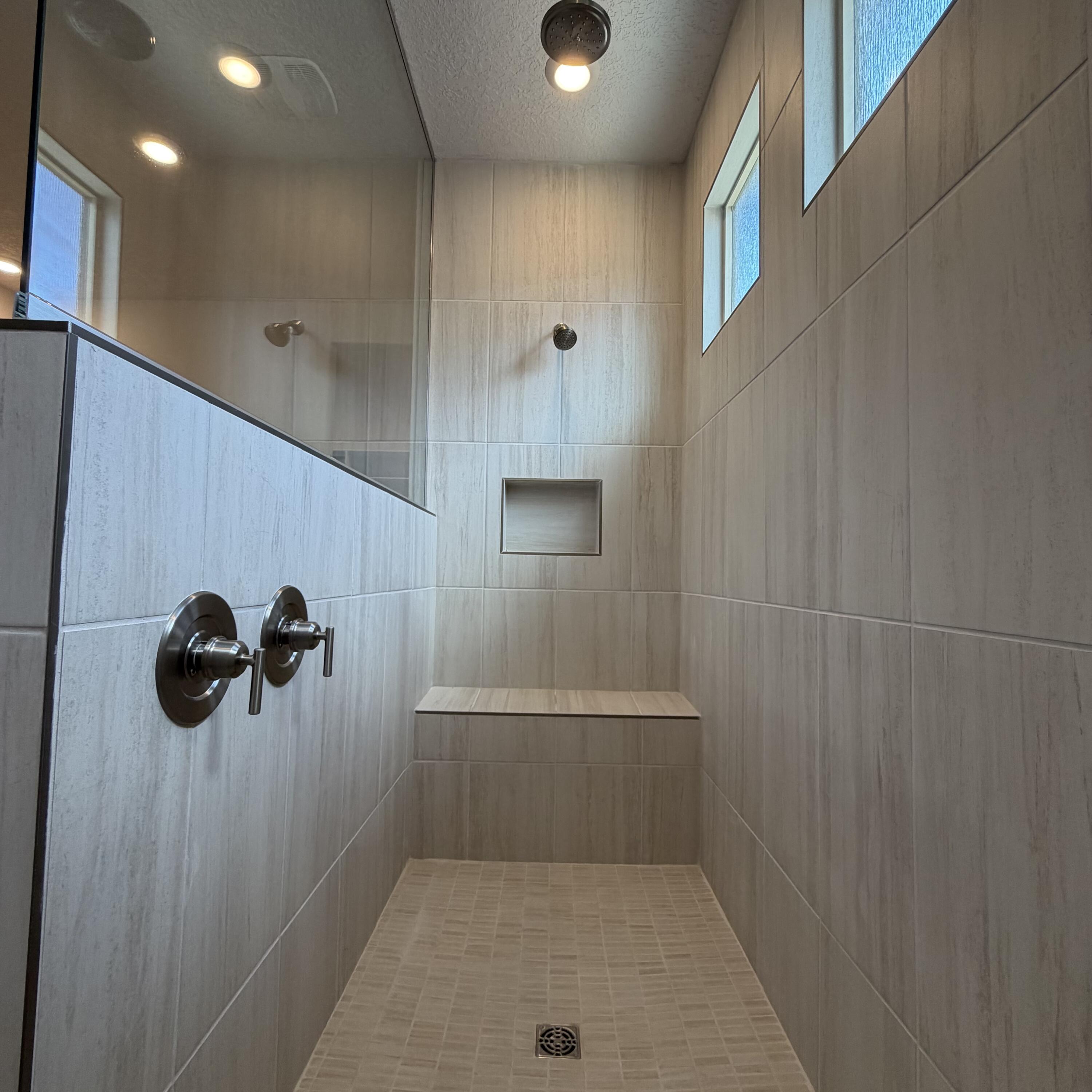Photo 12 — 2436 Marble Avenue NE