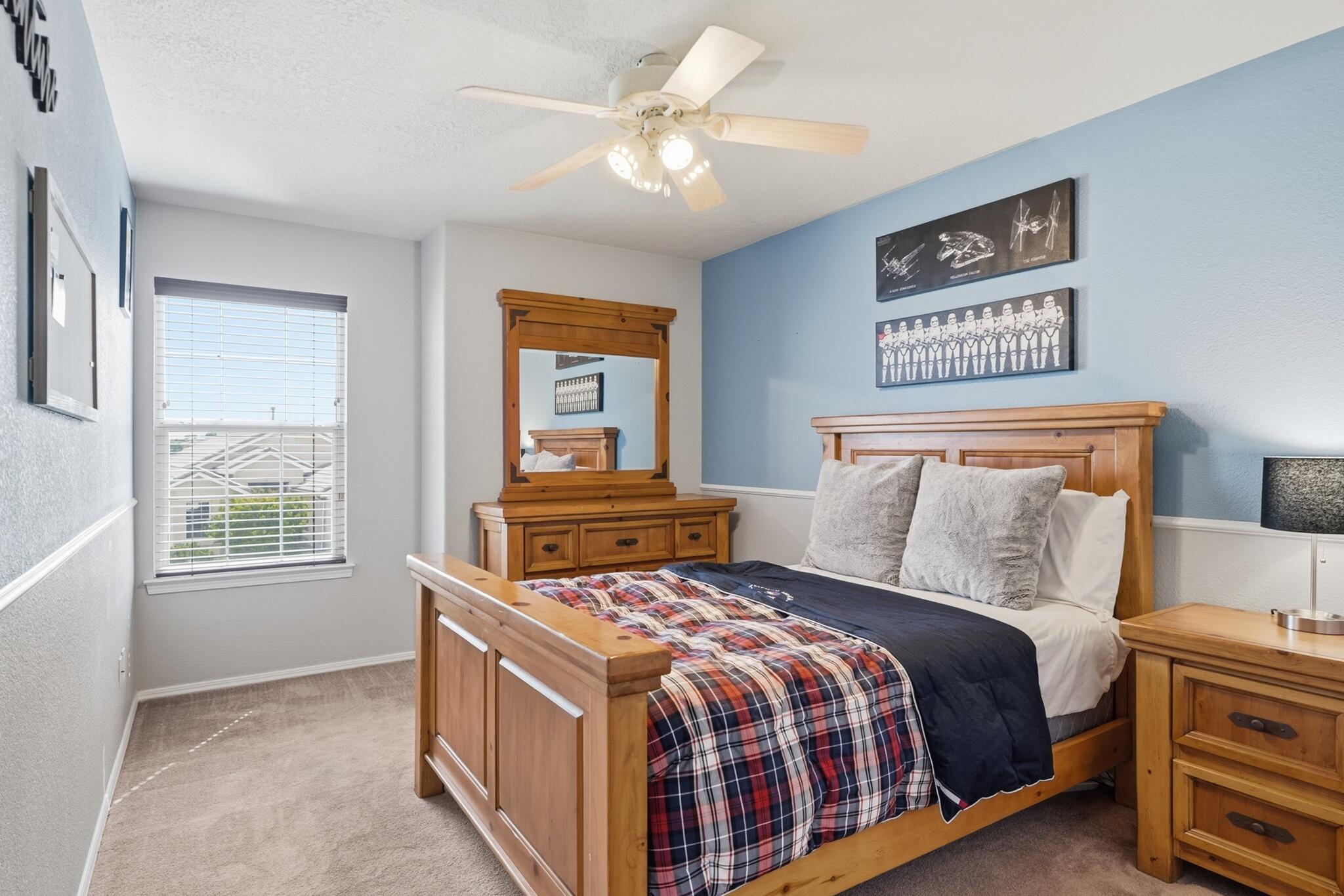 Photo 16 — 4203 Caprock Road NW