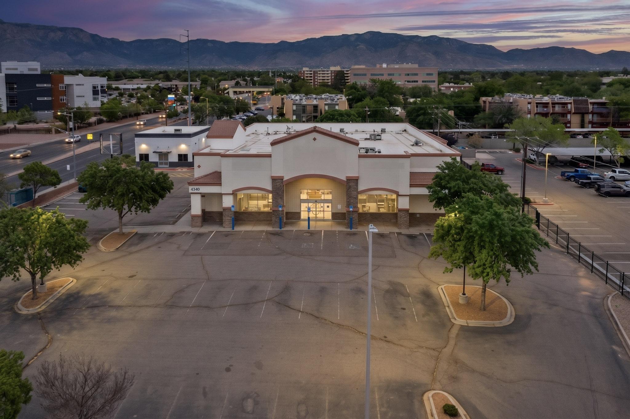 4340 San Mateo Boulevard NE, Albuquerque, NM 87110