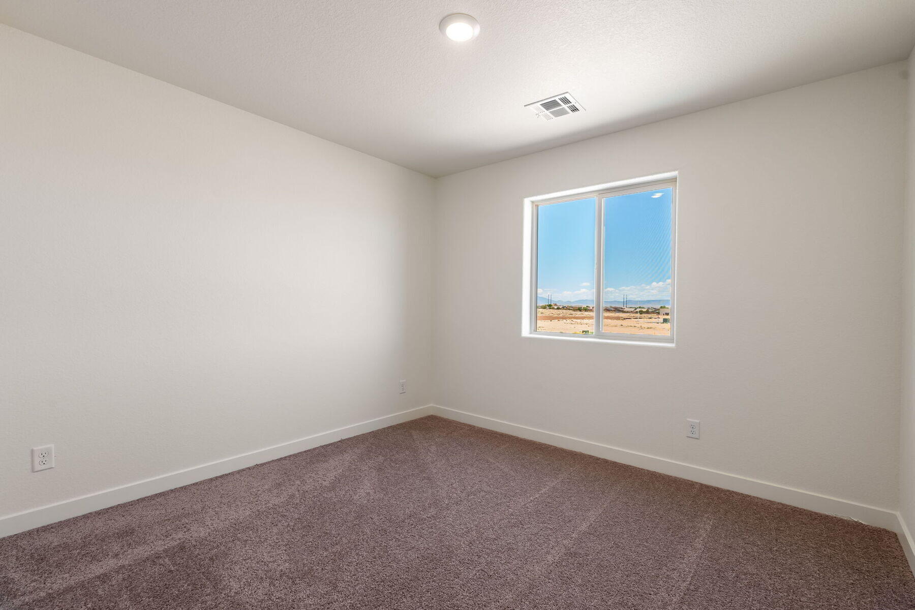 Photo 8 — 1249 Carter Drive SW
