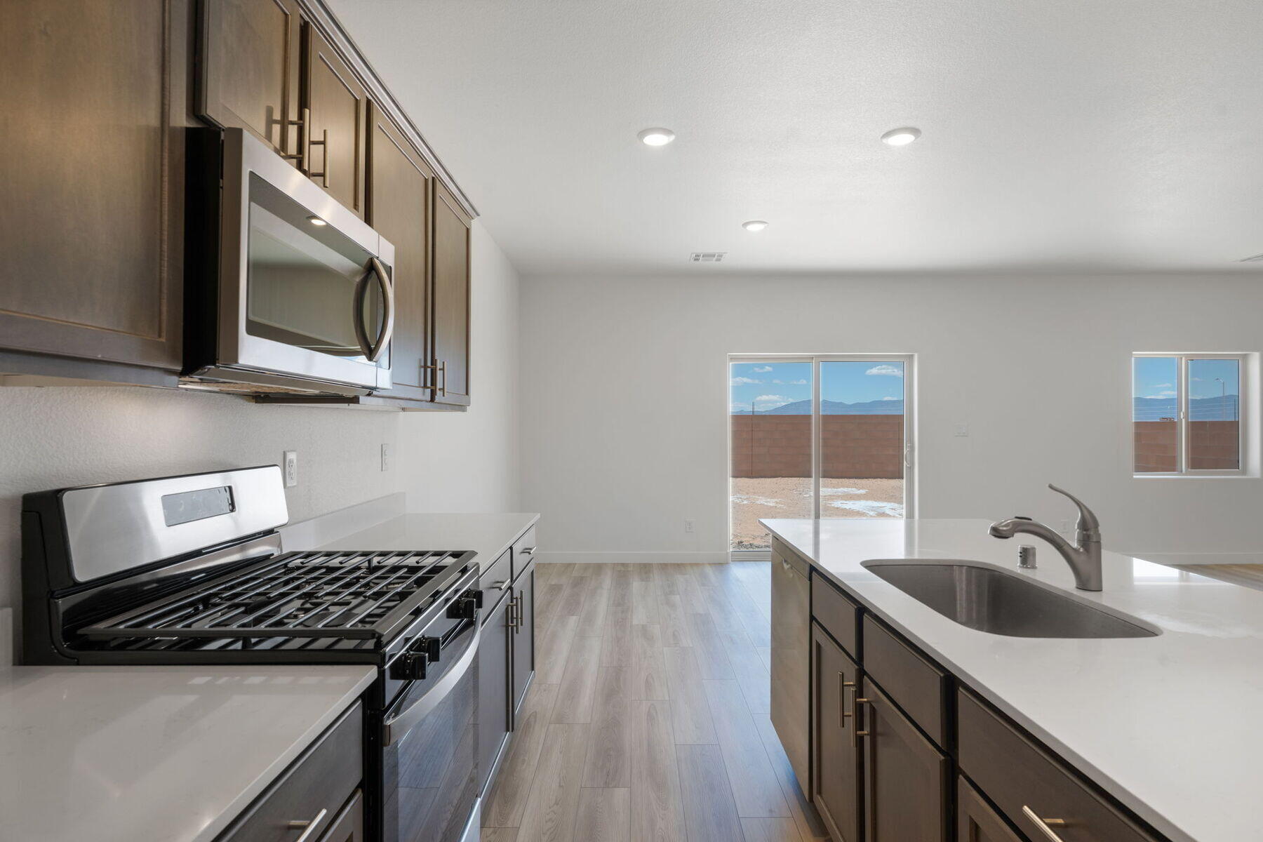 Photo 16 — 1253 Carter Drive SW