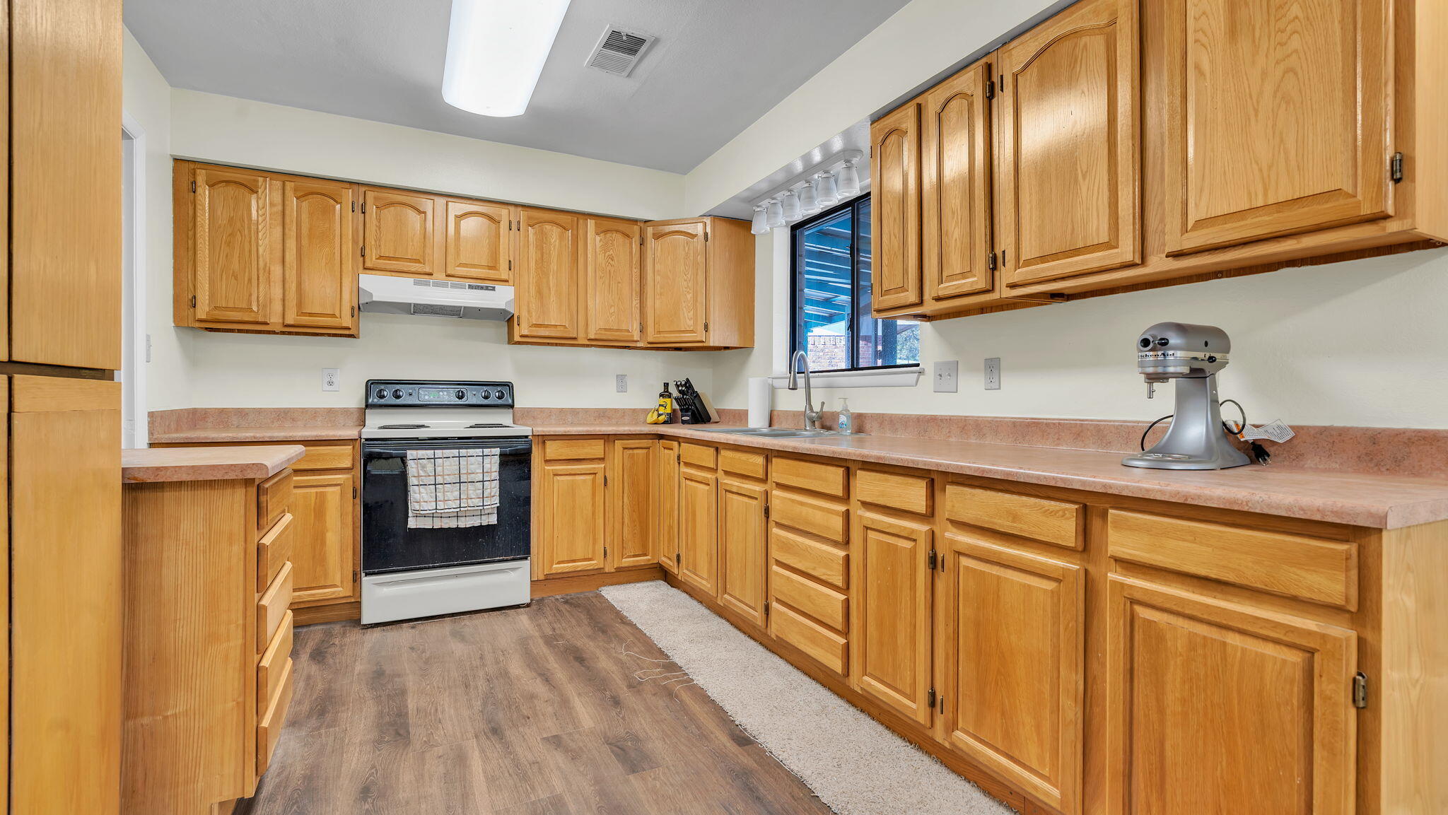 Photo 17 — 123 Stallion Circle