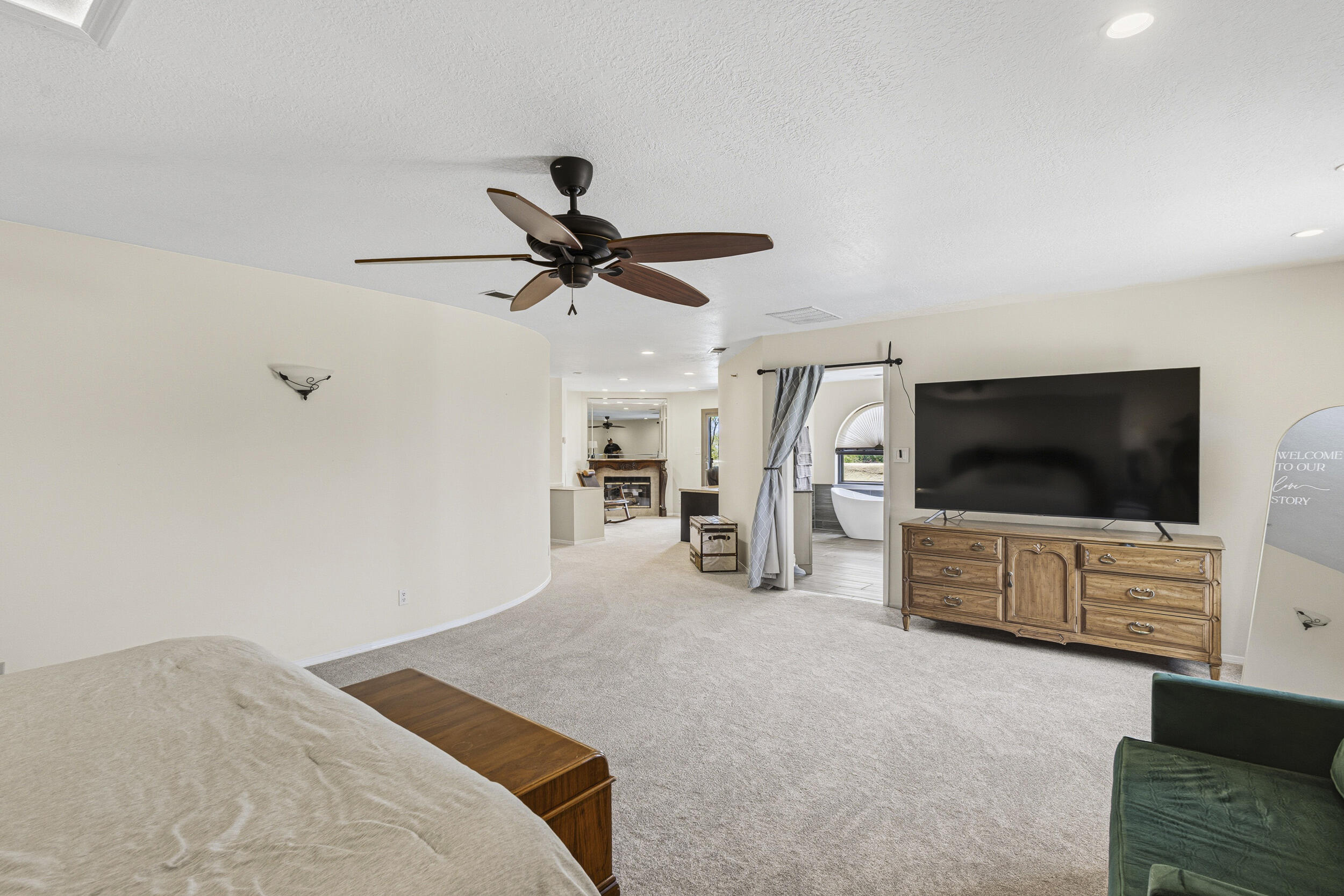 Photo 11 — 7009 Pala Mesa Court NE