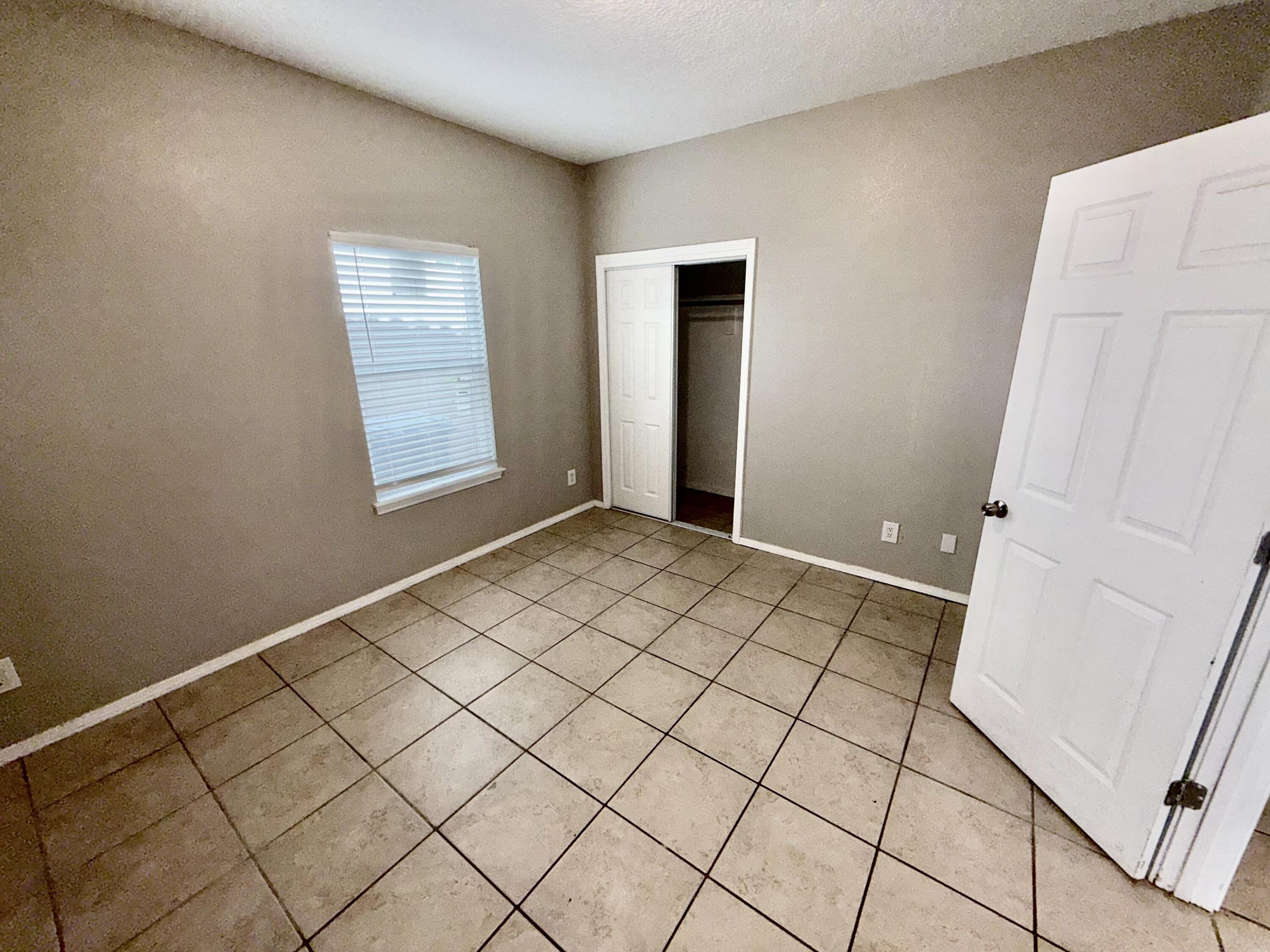 Photo 12 — 7516 Ramona Avenue NW