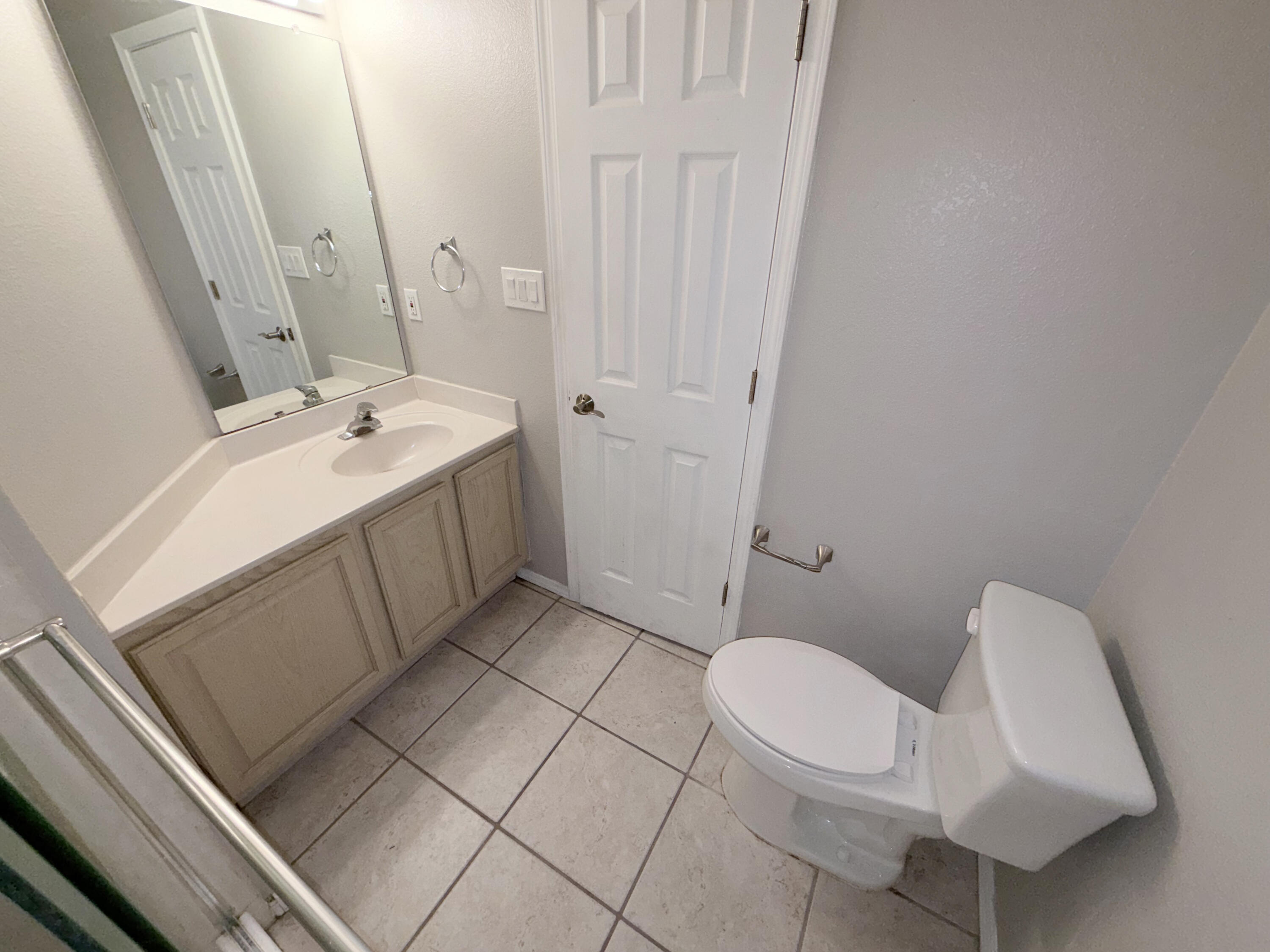 Photo 11 — 7516 Ramona Avenue NW