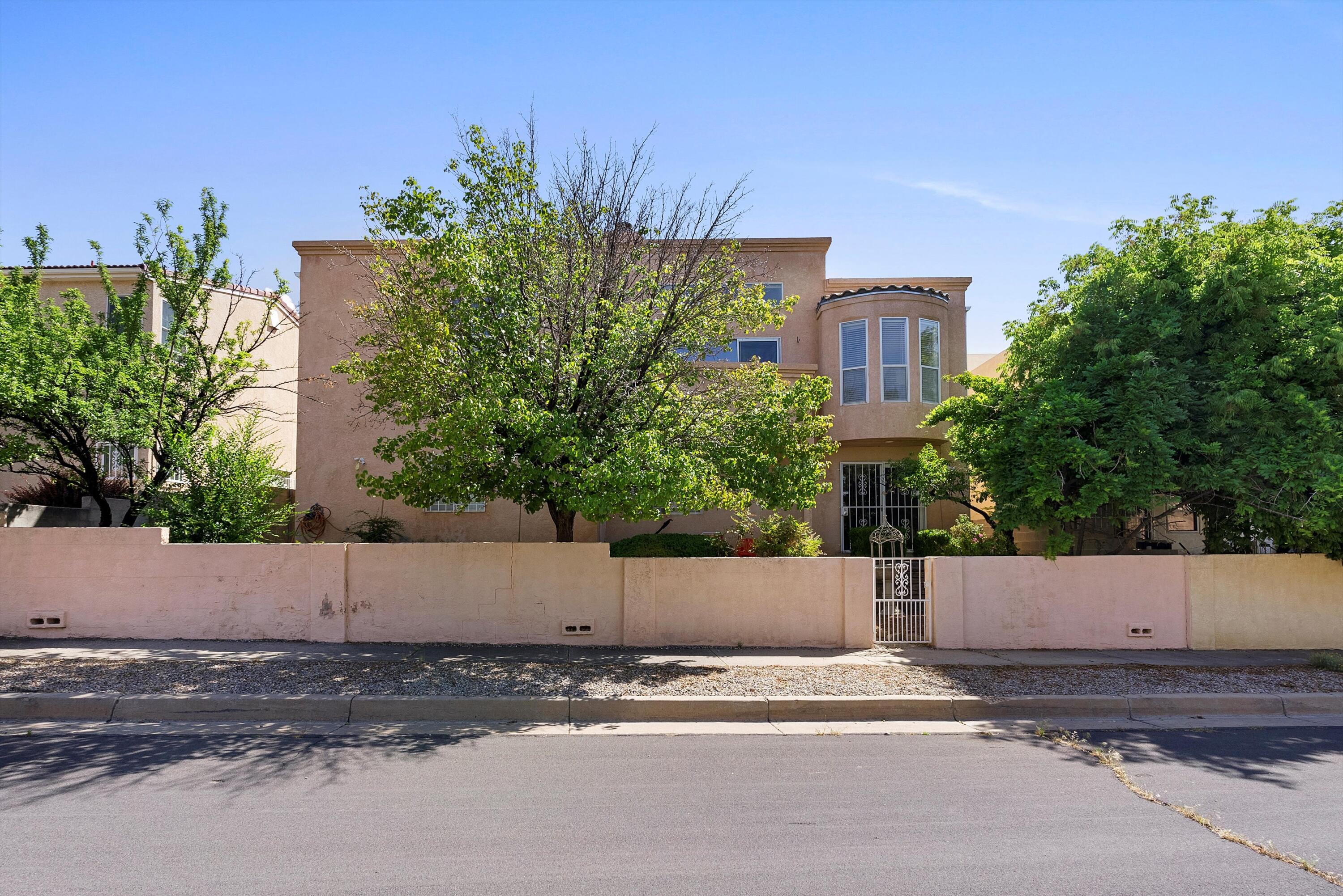 Photo 4 — 13928 Villa Sandia Place NE