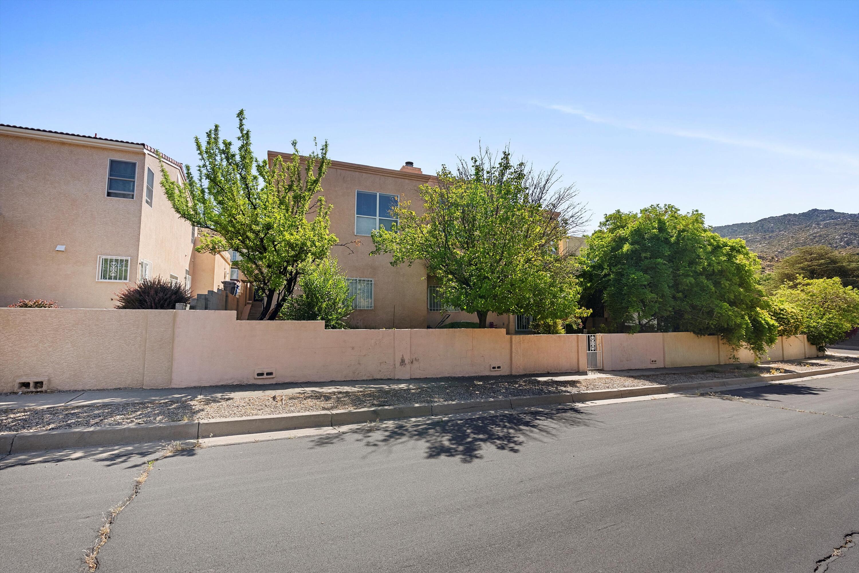 Photo 5 — 13928 Villa Sandia Place NE