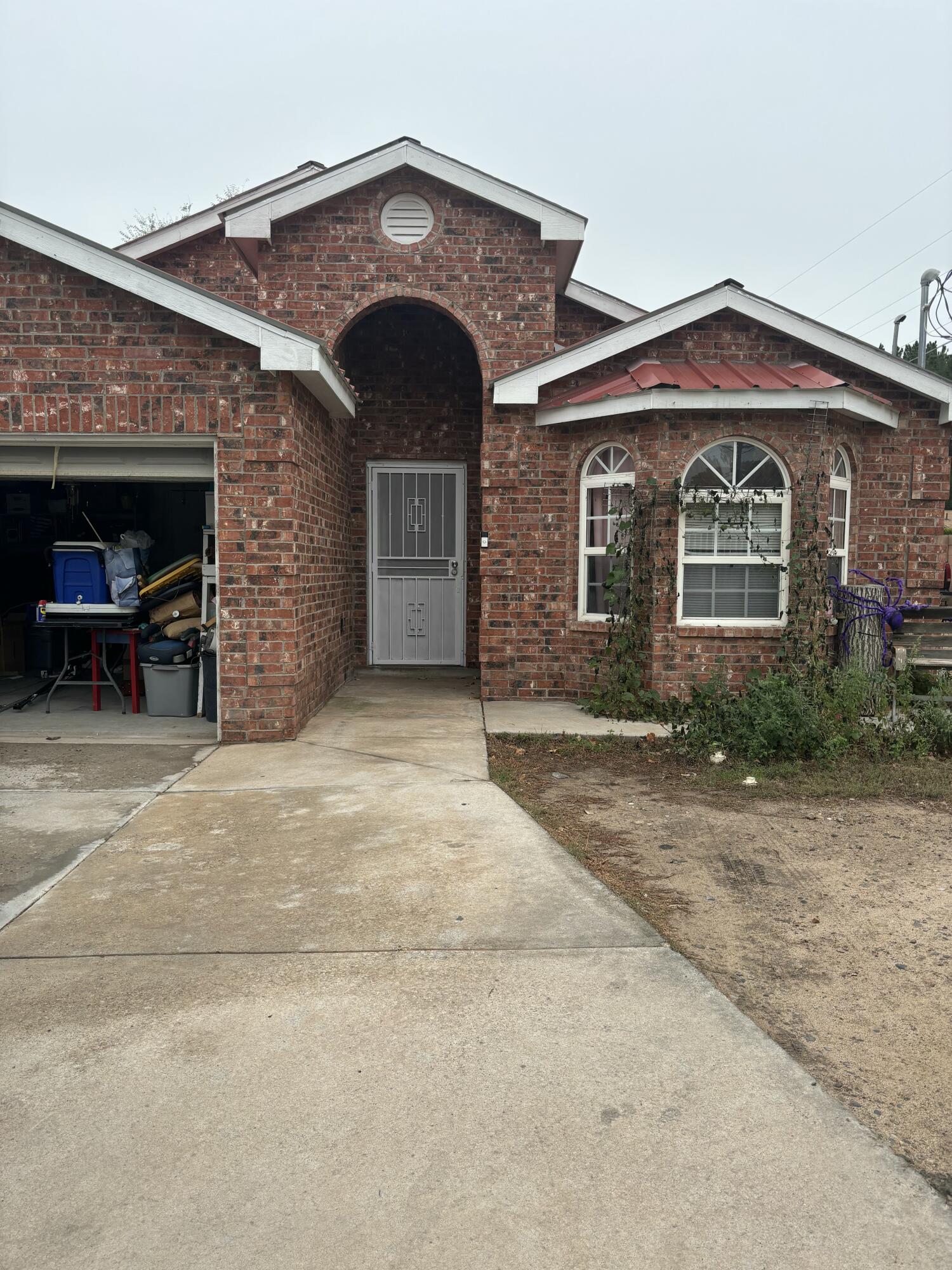 Photo 2 — 3424 Herrera Road NW
