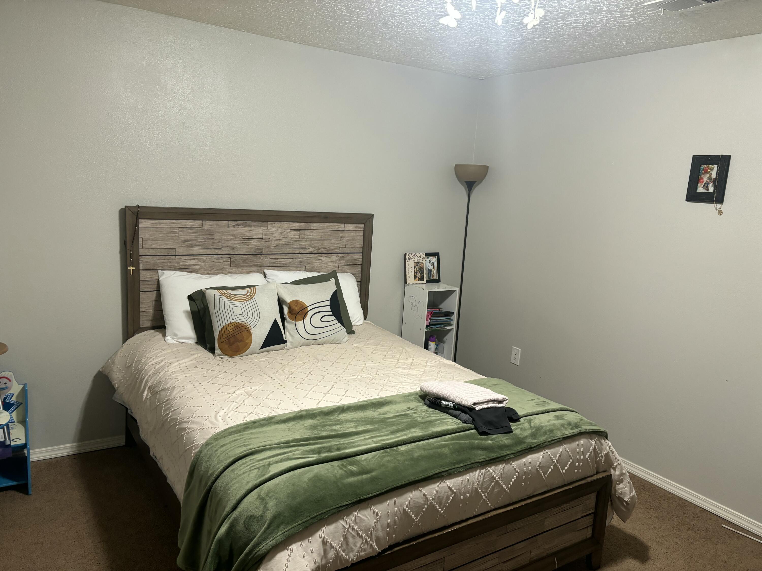 Photo 8 — 3424 Herrera Road NW