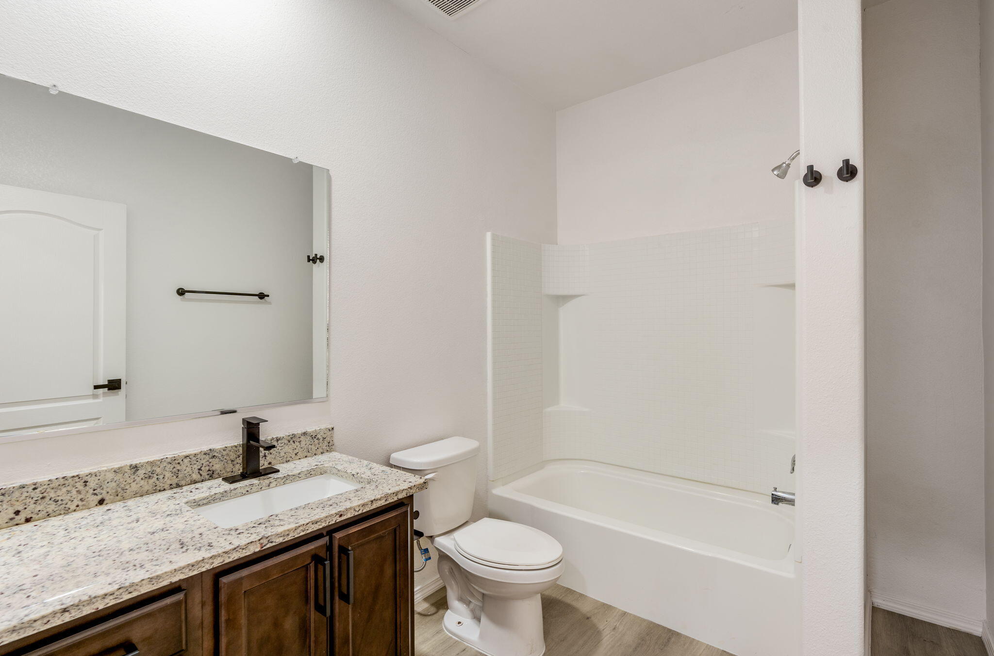 Photo 14 — 1520 Volponi Drive SE