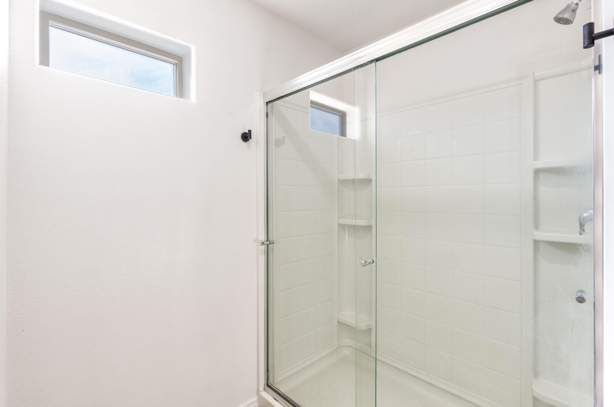 Photo 3 — 1520 Volponi Drive SE