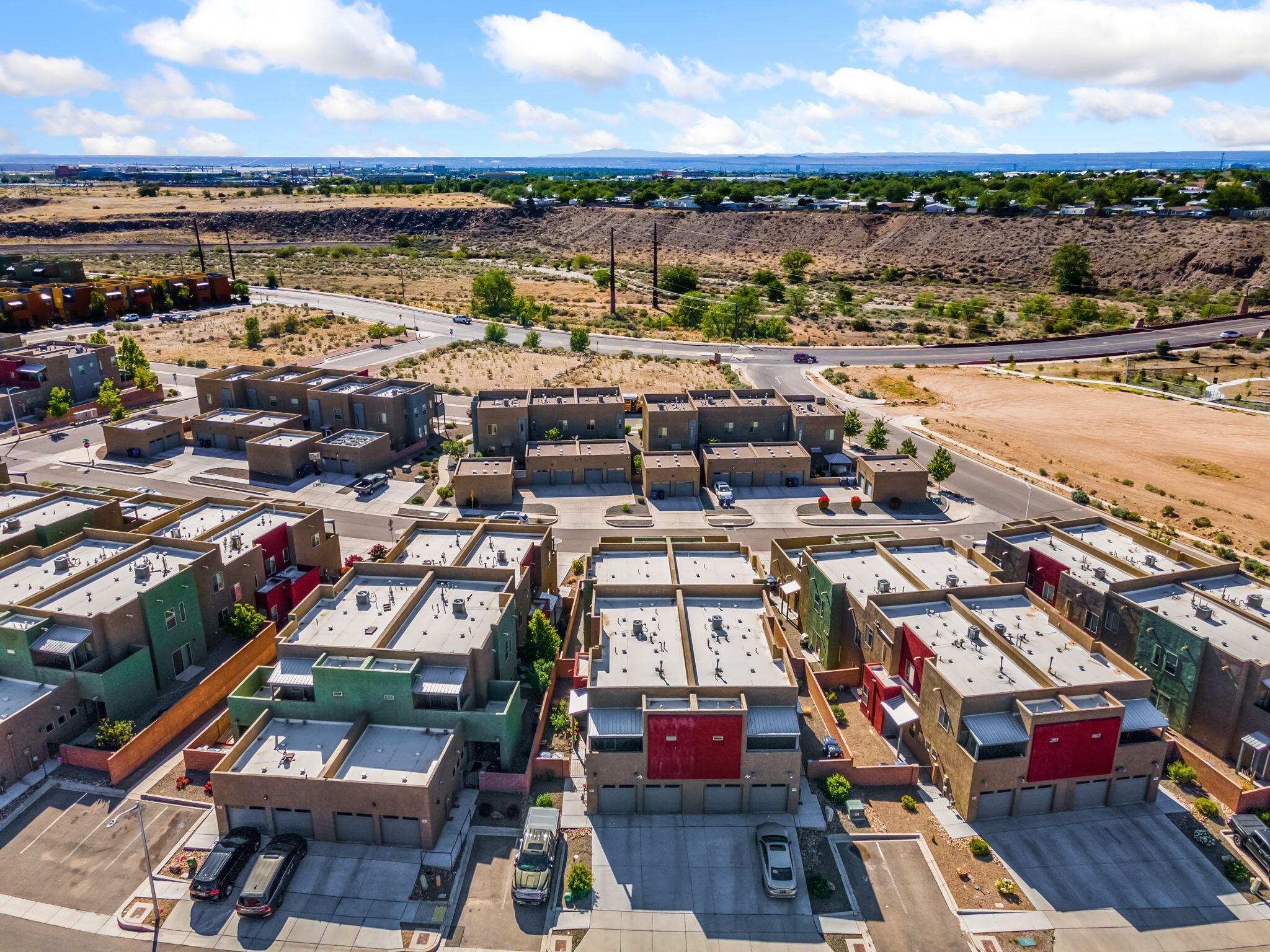 Photo 10 — 1520 Volponi Drive SE