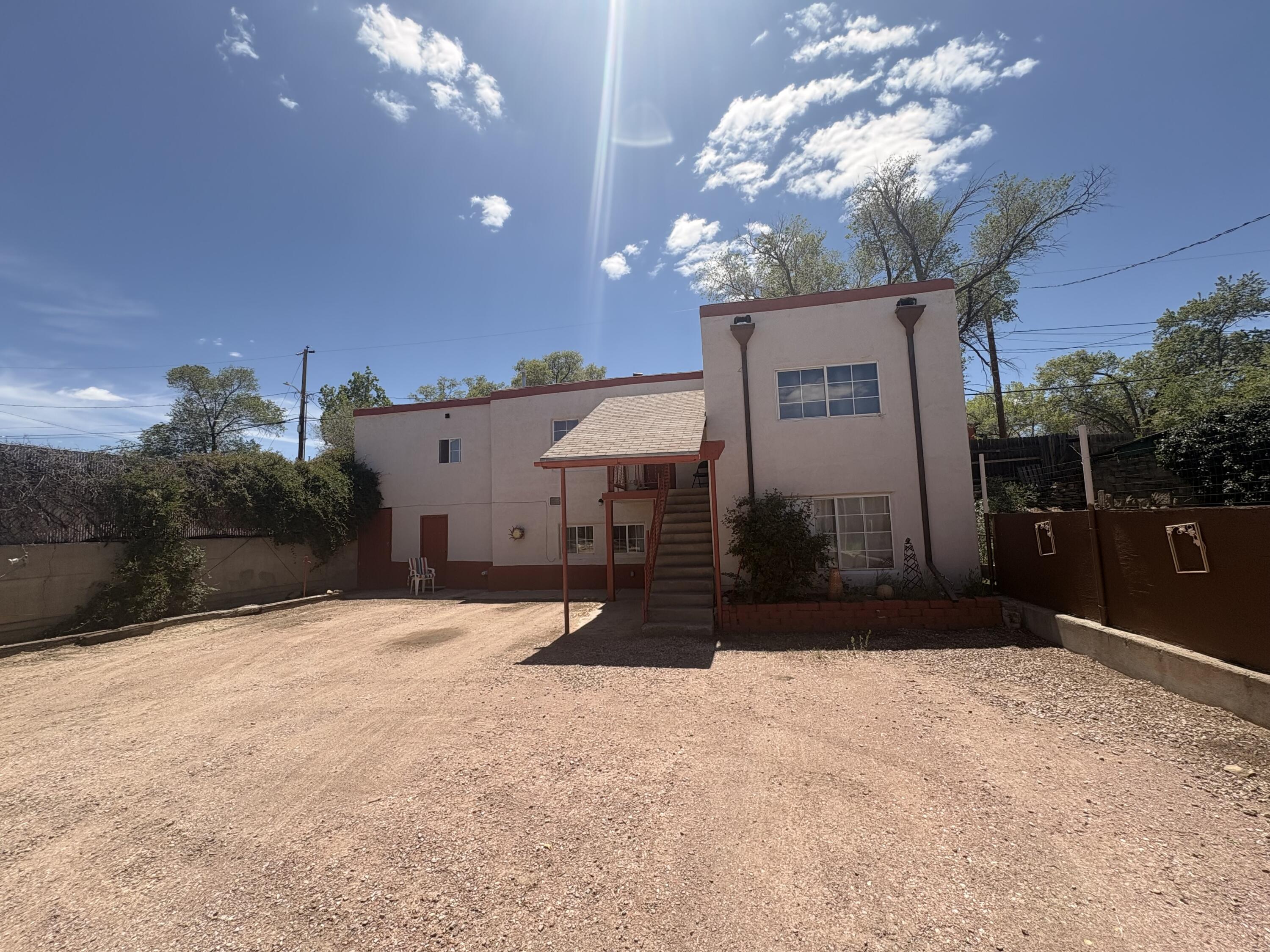 502 E Green Avenue, Gallup, NM 87301