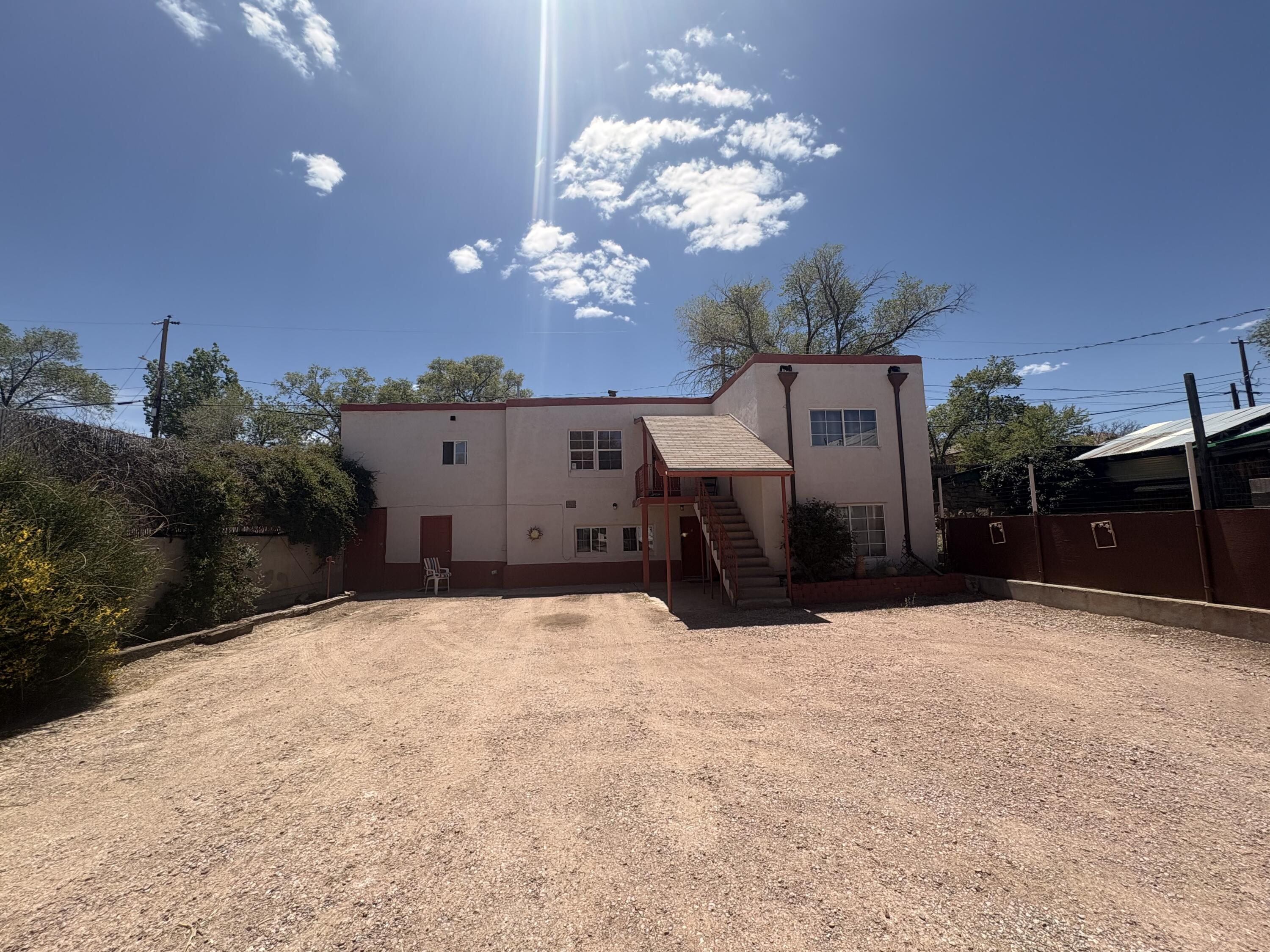 Photo 19 — 502 E Green Avenue