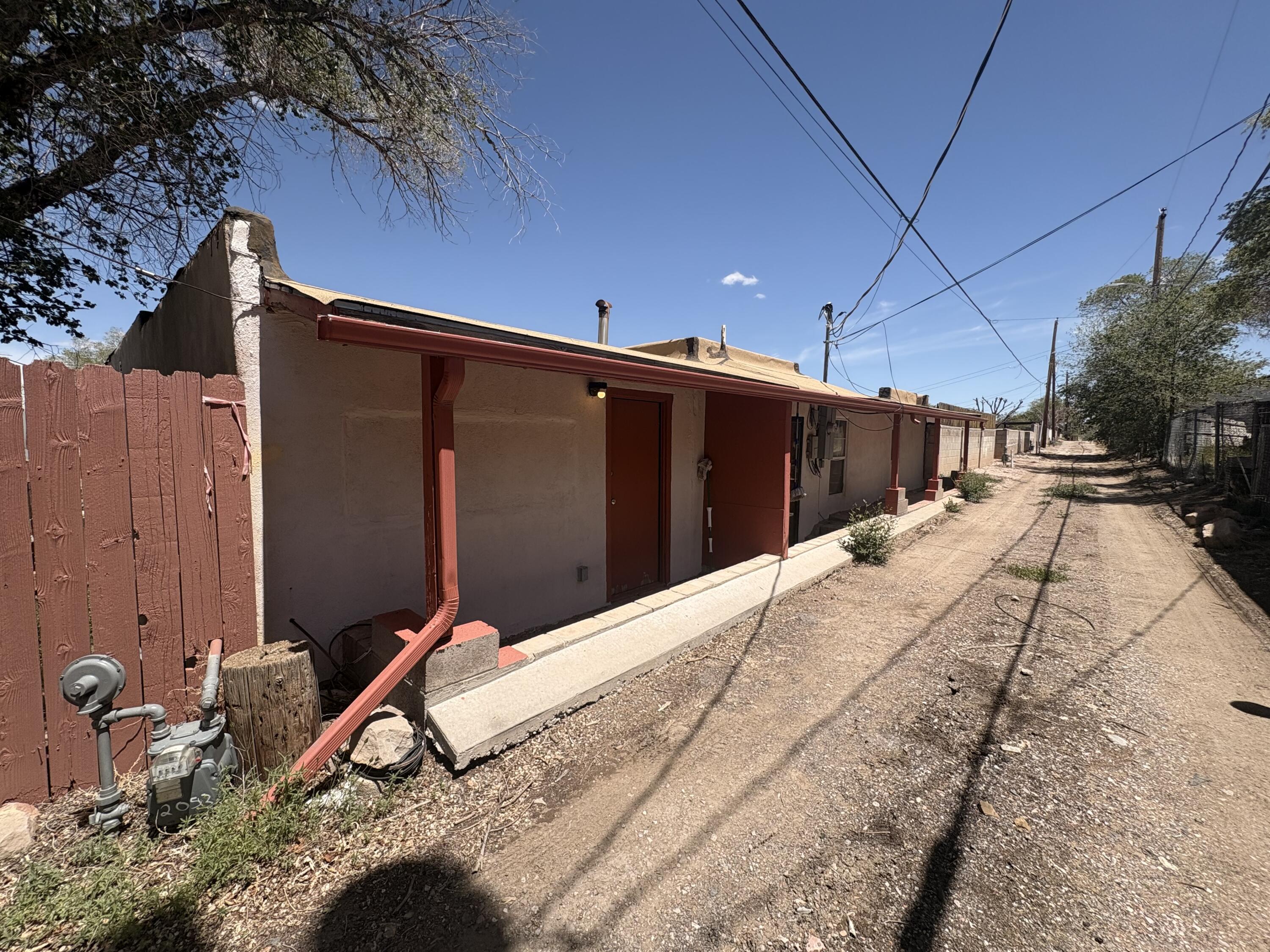 Photo 14 — 502 E Green Avenue