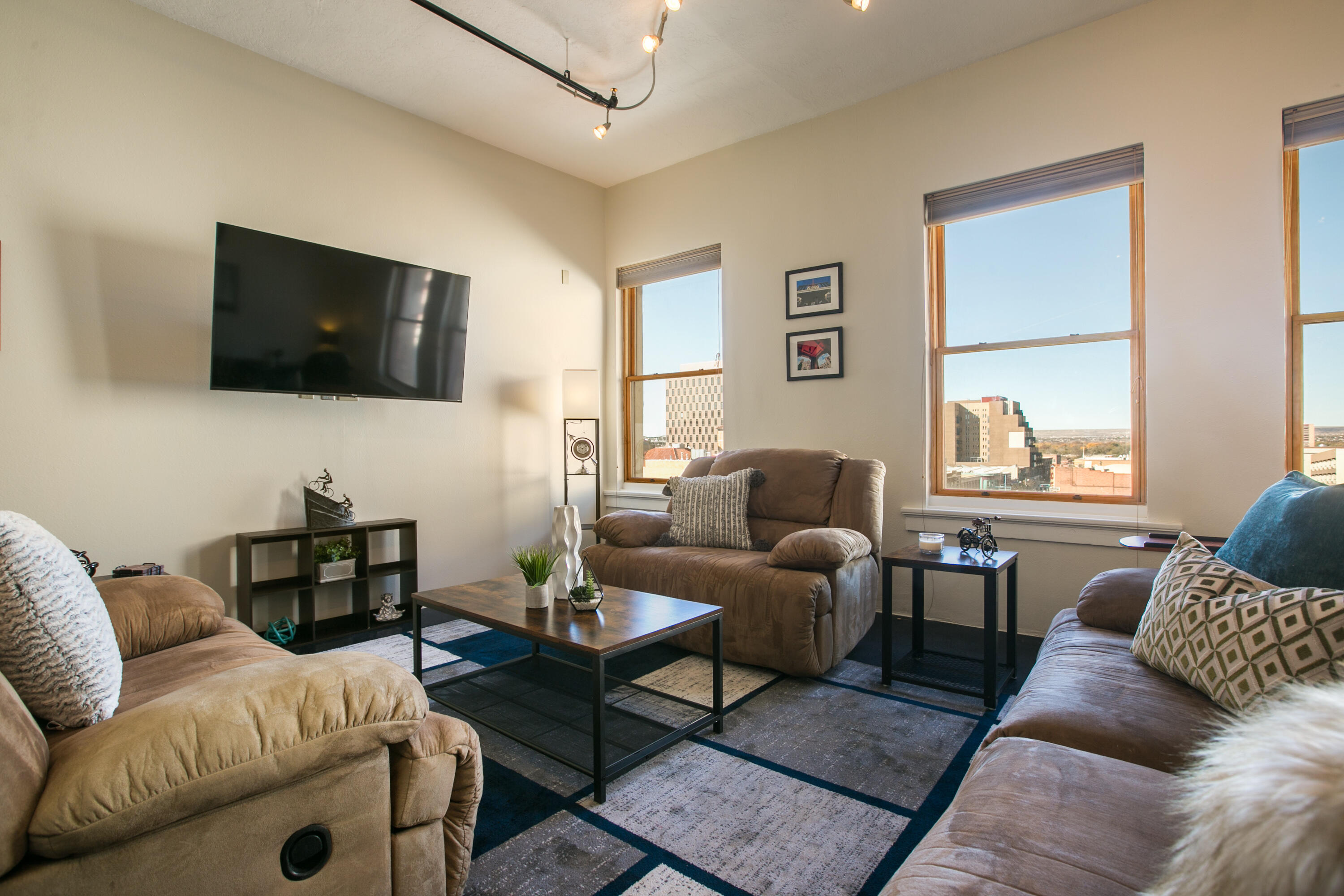 Photo 20 — 219 Central Avenue NW 507