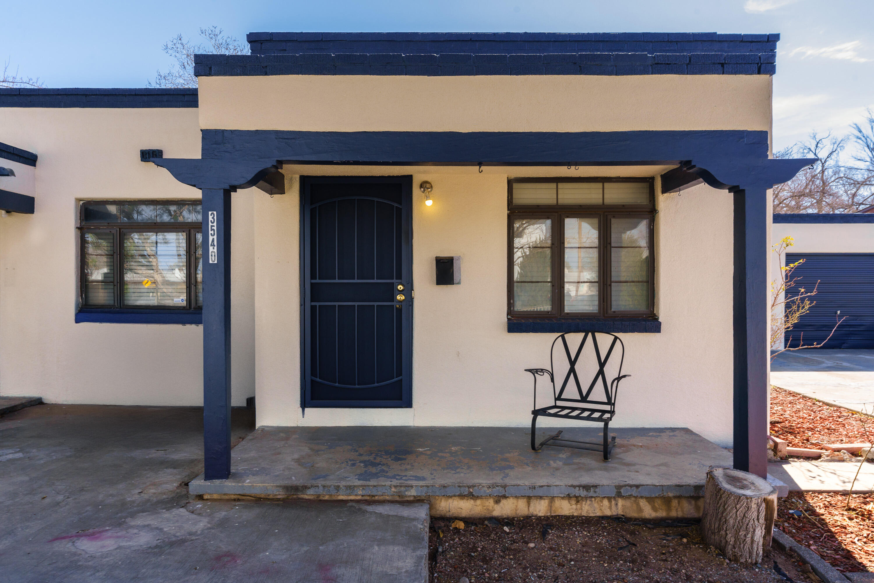 Photo 3 — 1003 Carlisle Boulevard SE