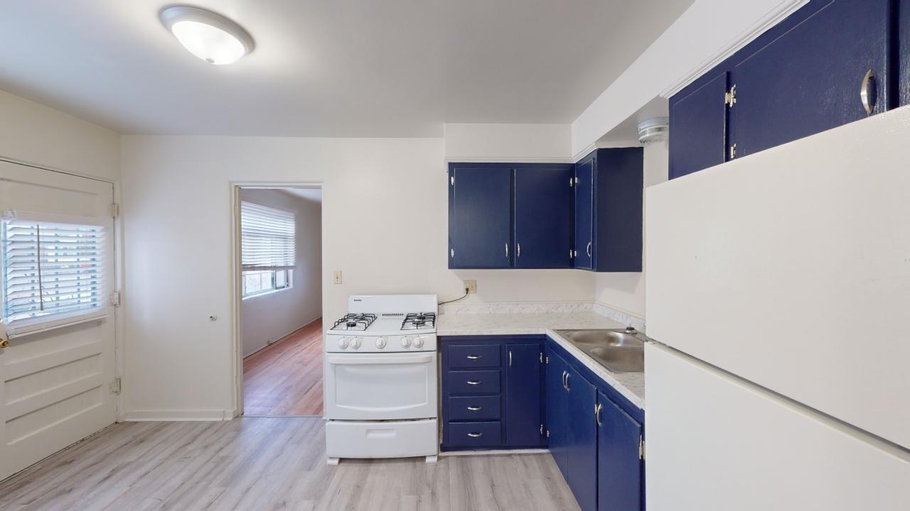 Photo 13 — 1003 Carlisle Boulevard SE