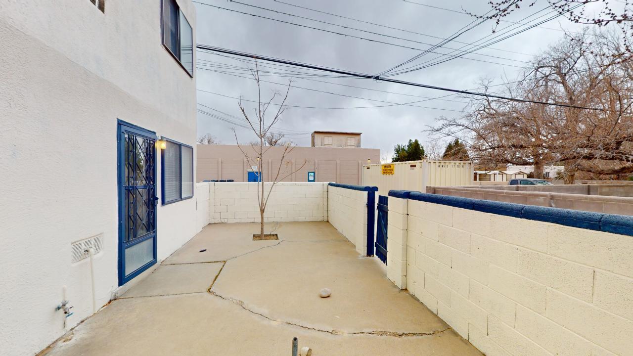 Photo 19 — 1005 Carlisle Boulevard SE