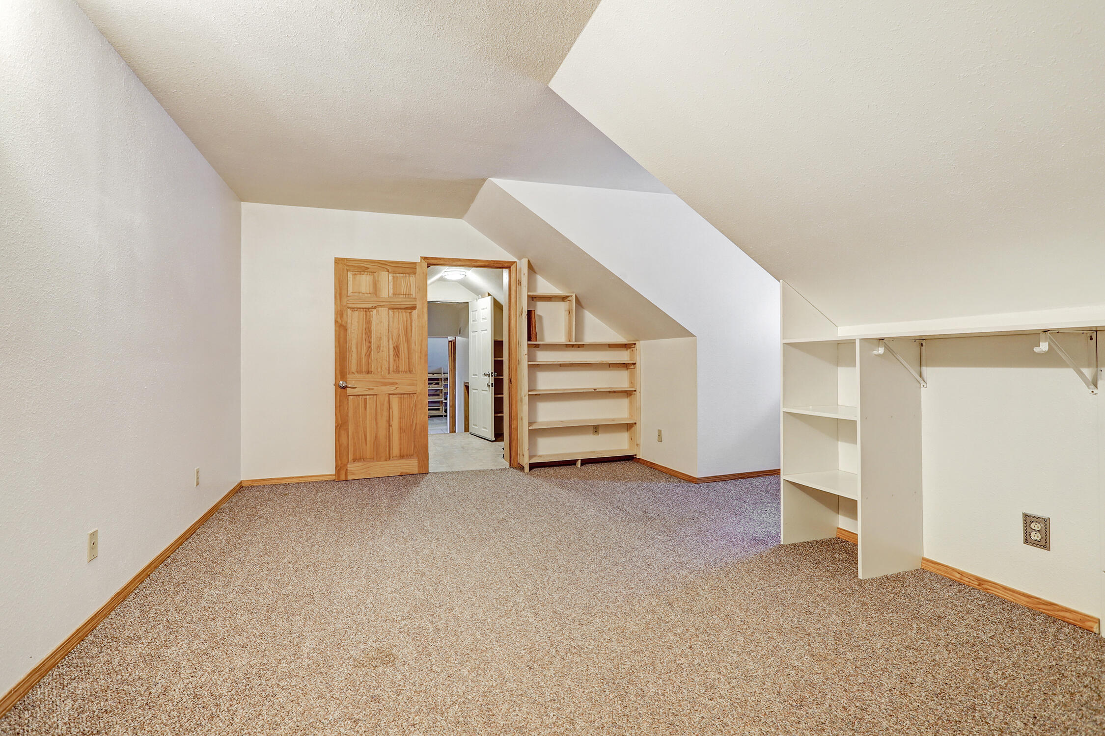 Photo 7 — 831 Sulphur Creek Road