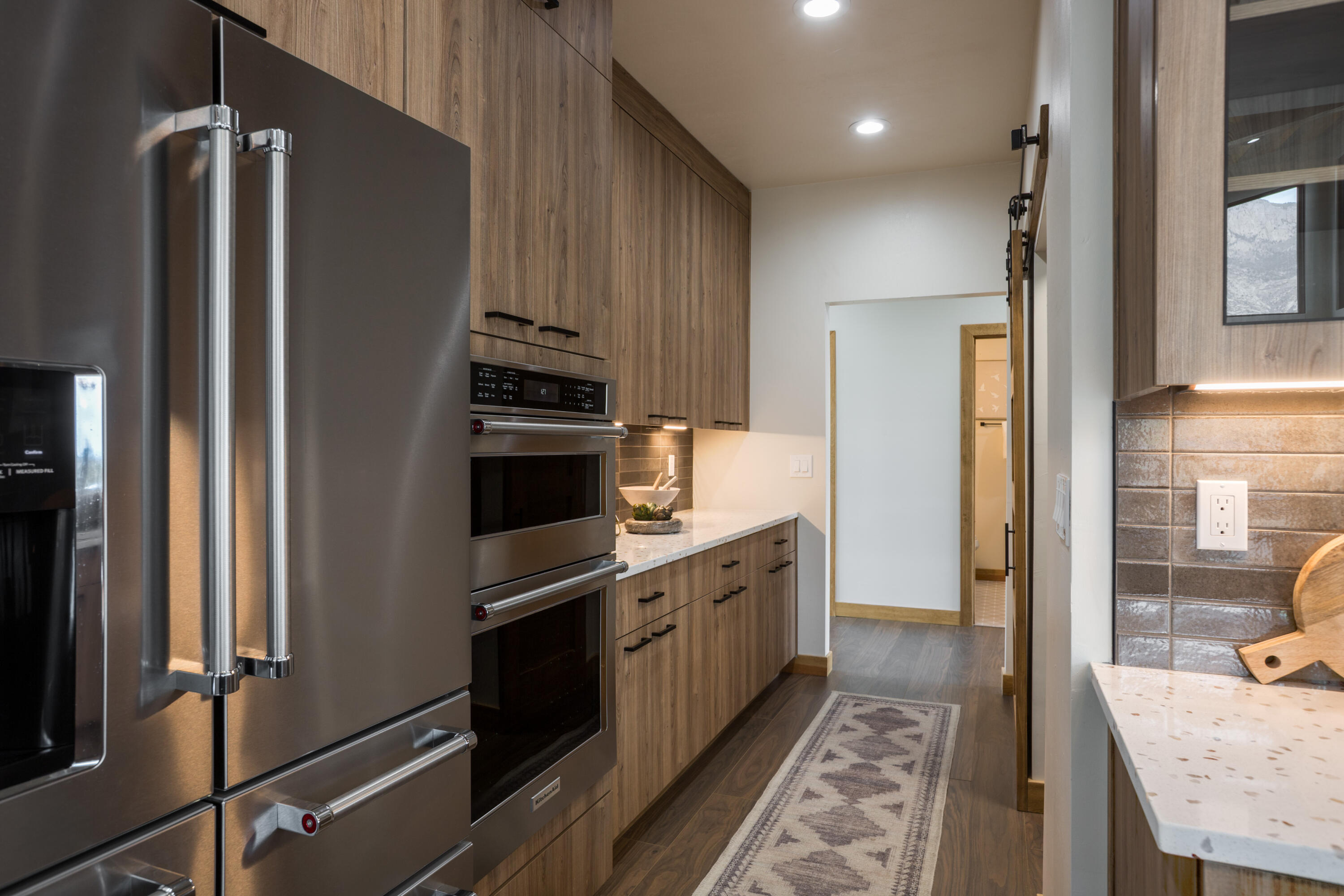 Photo 10 — 12055 Elena Drive NE