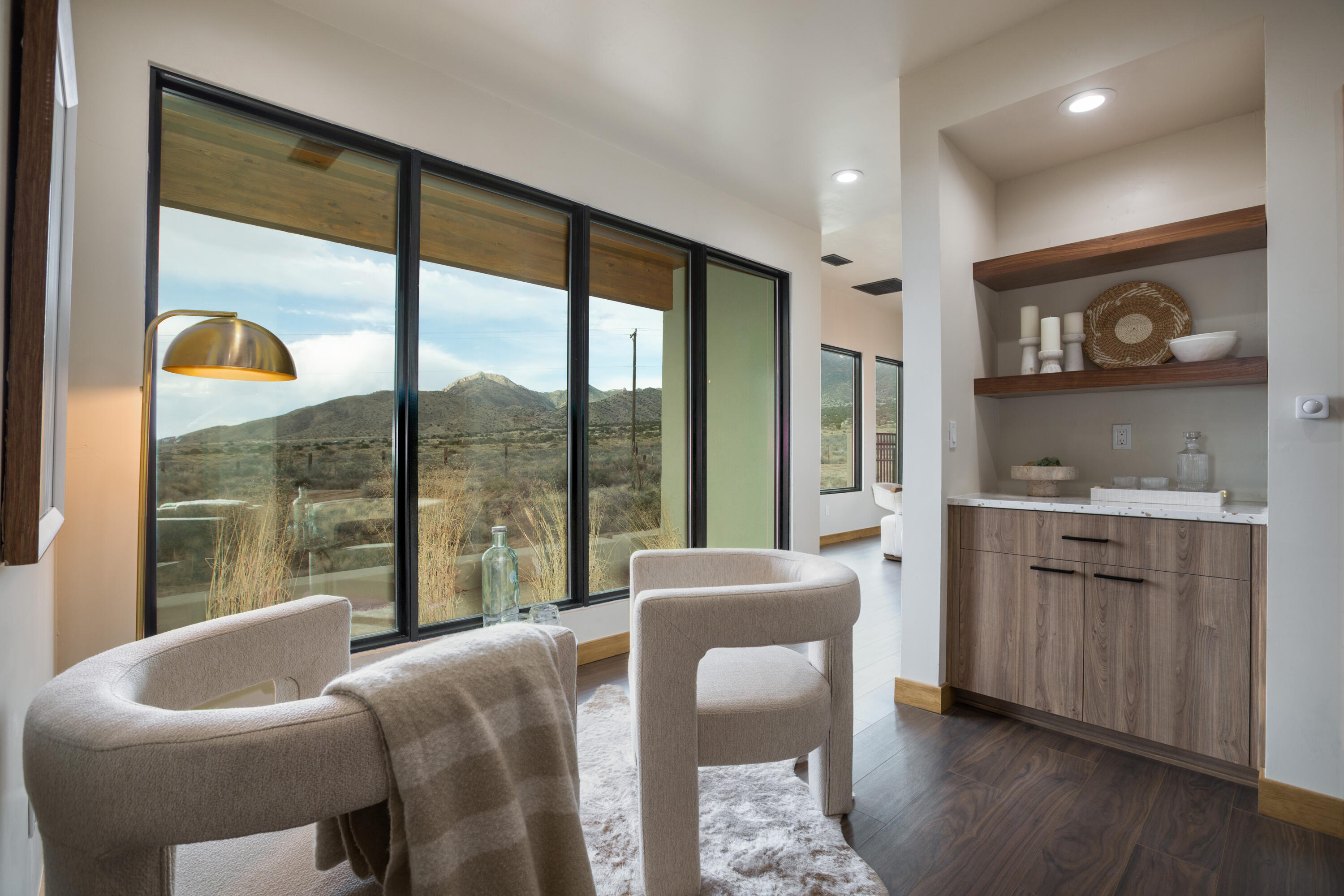 Photo 12 — 12055 Elena Drive NE
