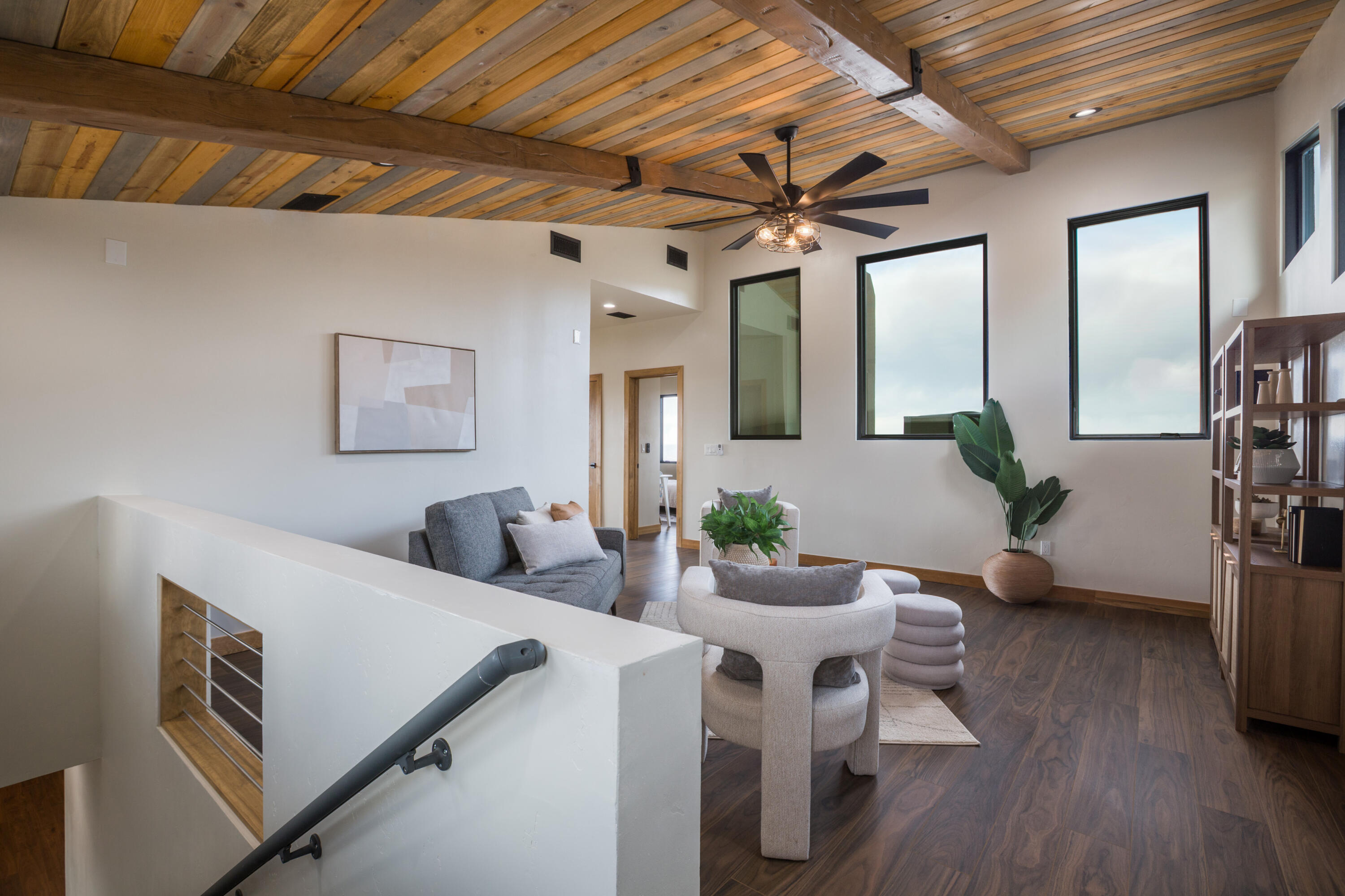 Photo 18 — 12055 Elena Drive NE