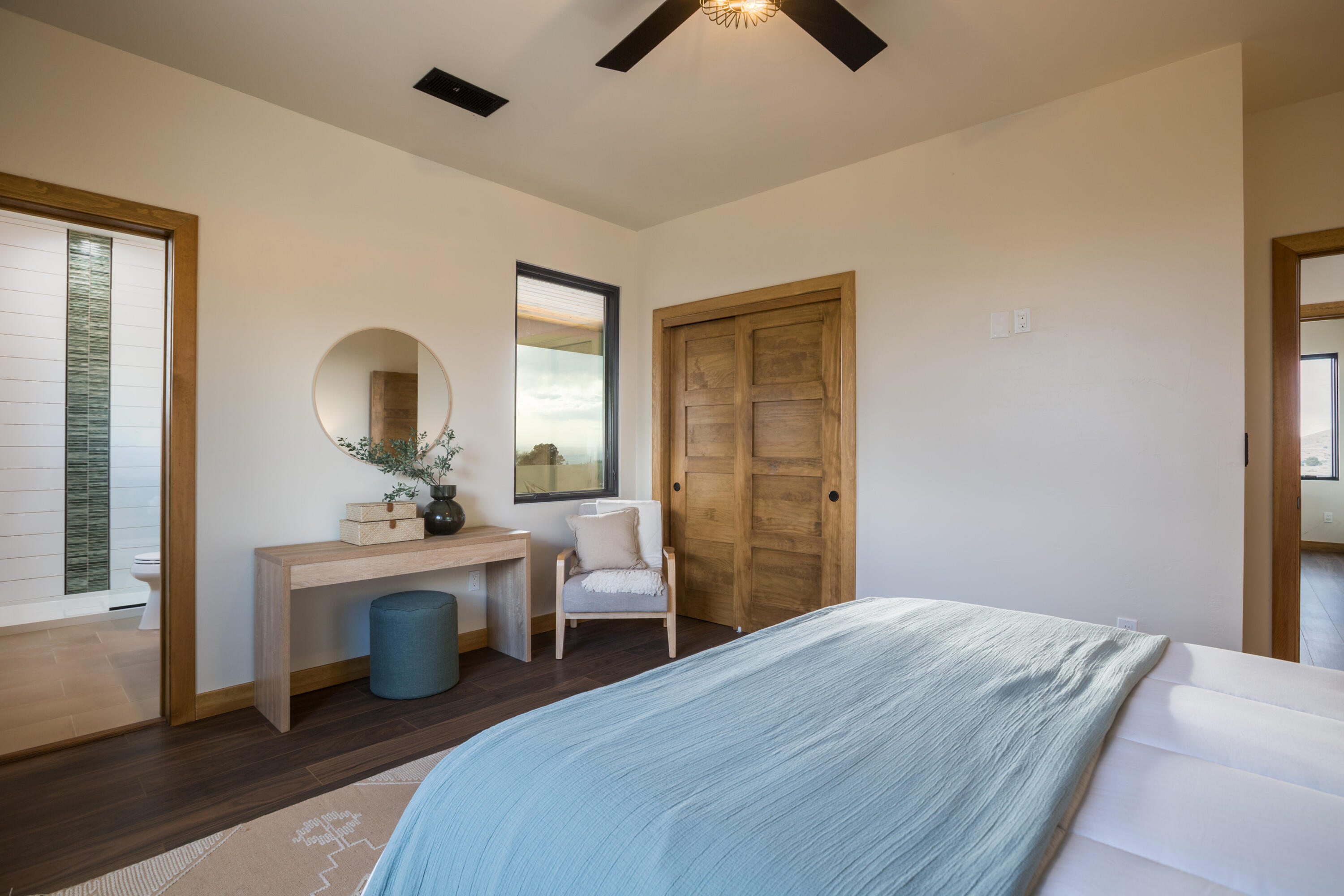 Photo 19 — 12055 Elena Drive NE