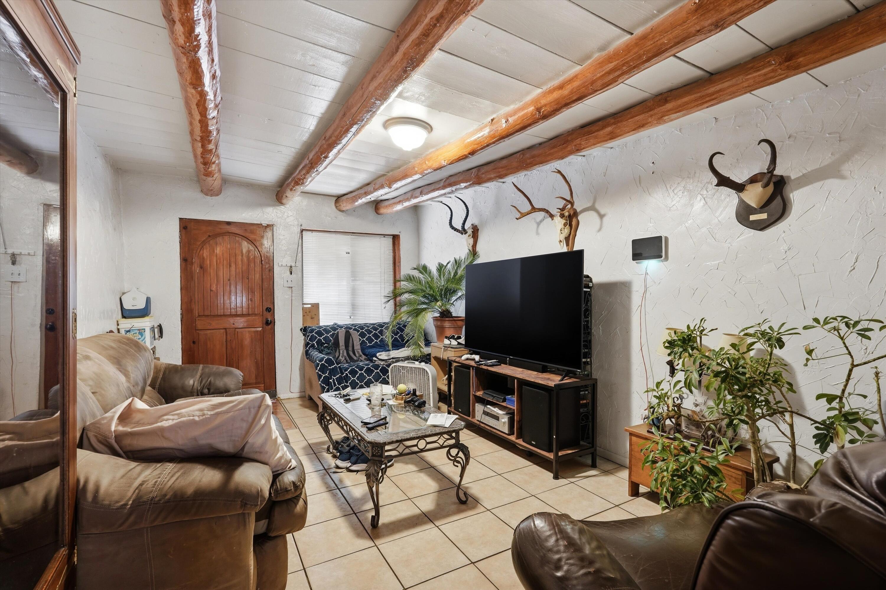 Photo 16 — 325 San Andres Avenue NW