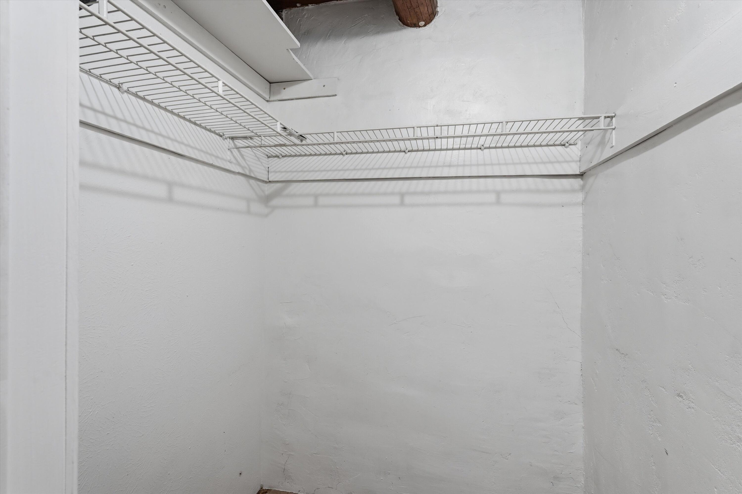 Photo 20 — 325 San Andres Avenue NW