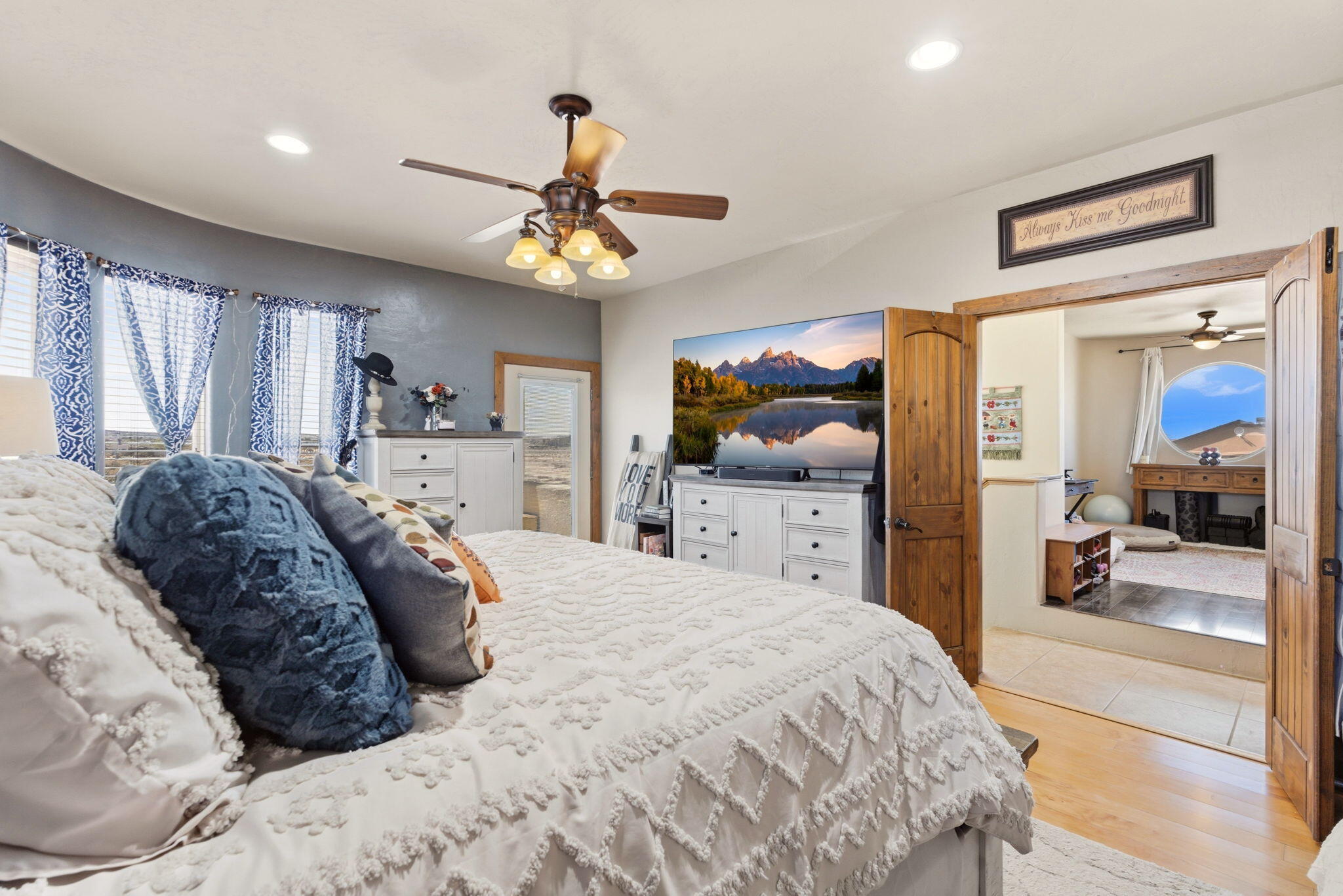 Photo 11 — 4626 16th Avenue NE