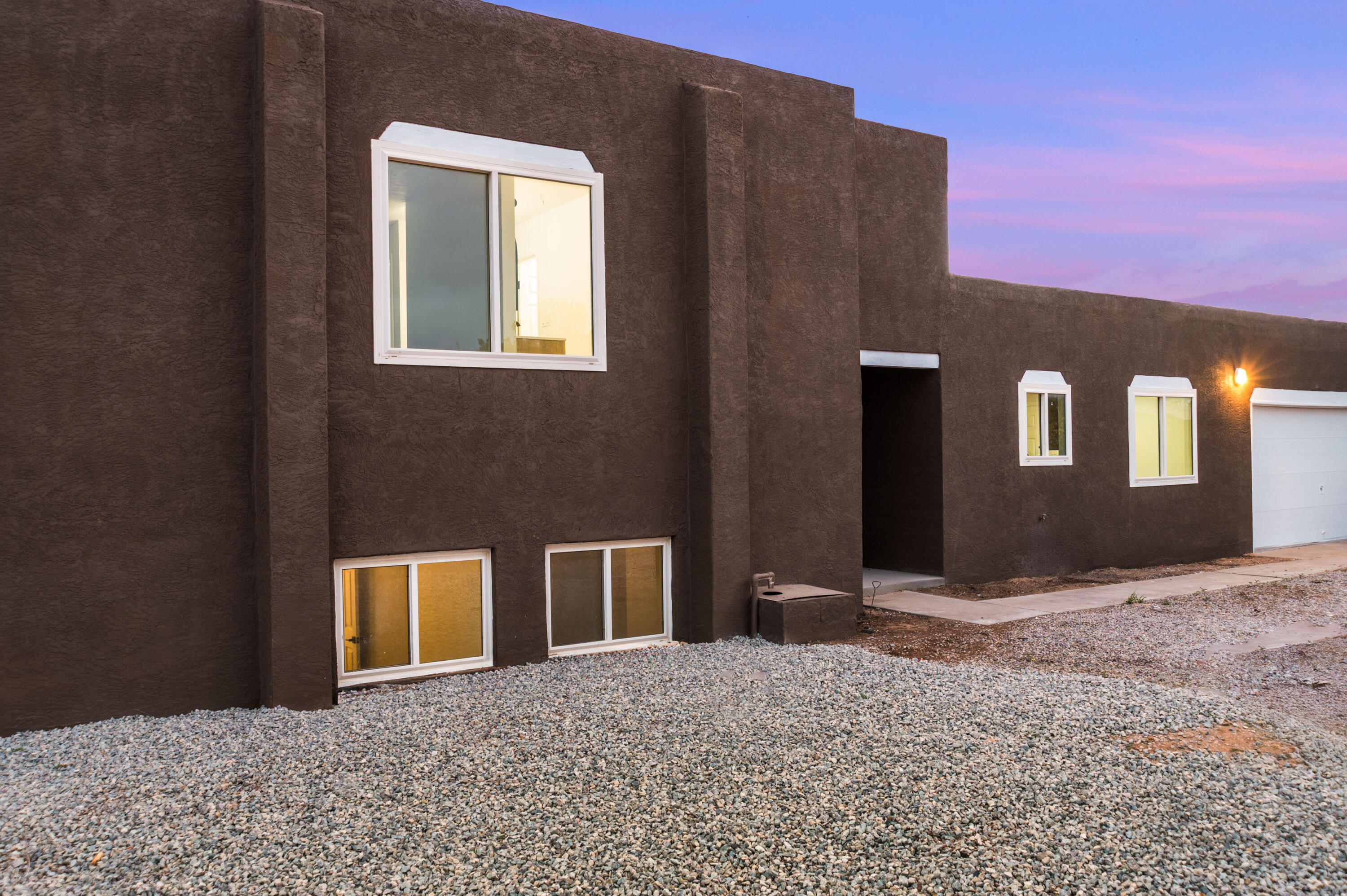Photo 7 — 303 Oreja De Oro Drive SE