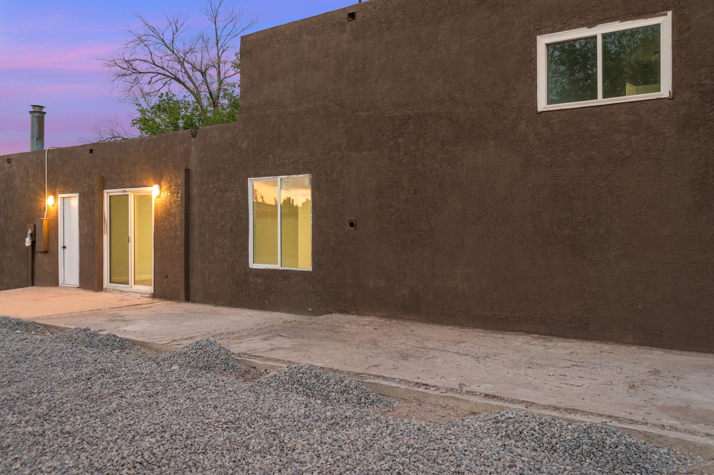 Photo 4 — 303 Oreja De Oro Drive SE