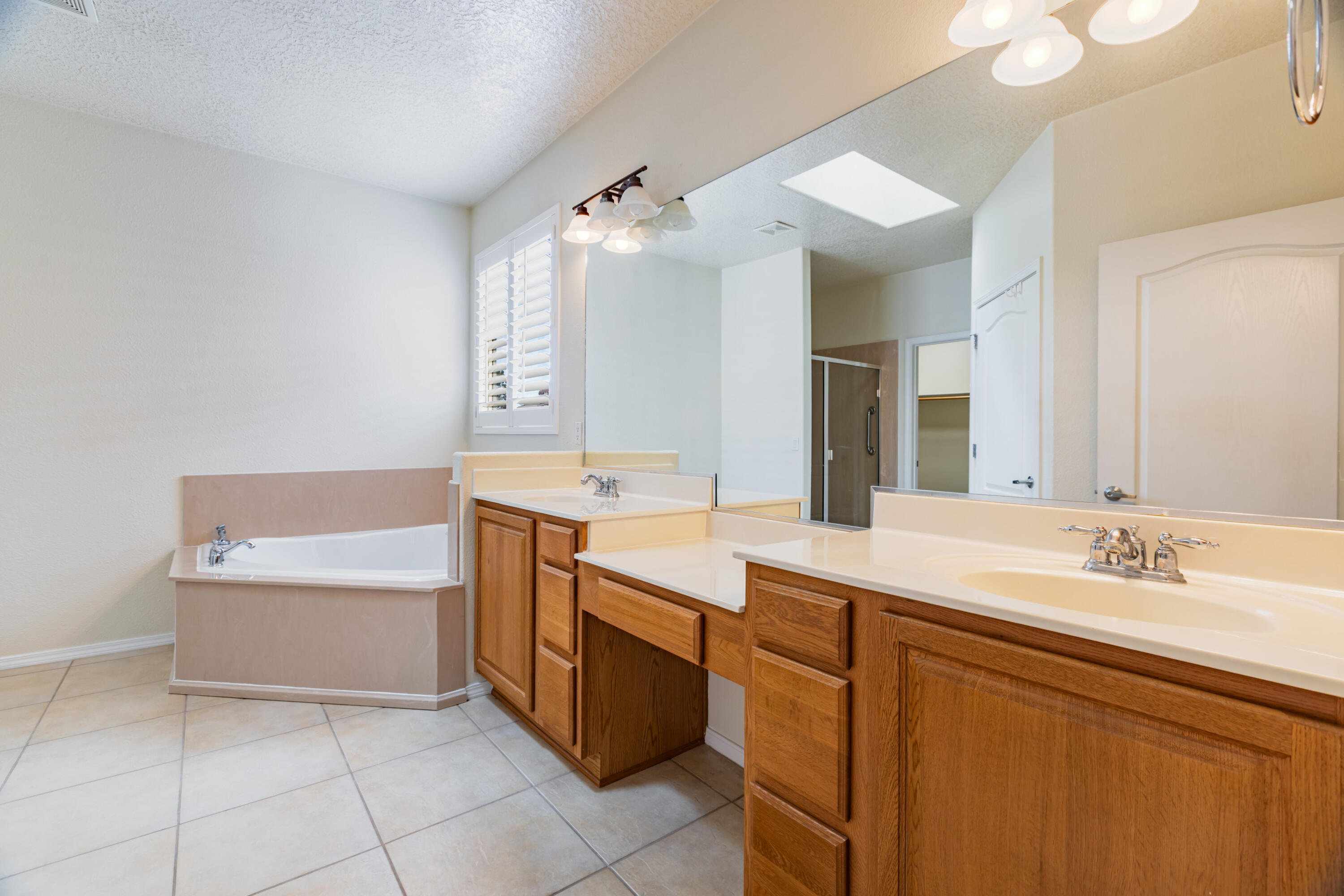 Photo 17 — 921 Purple Aster Drive