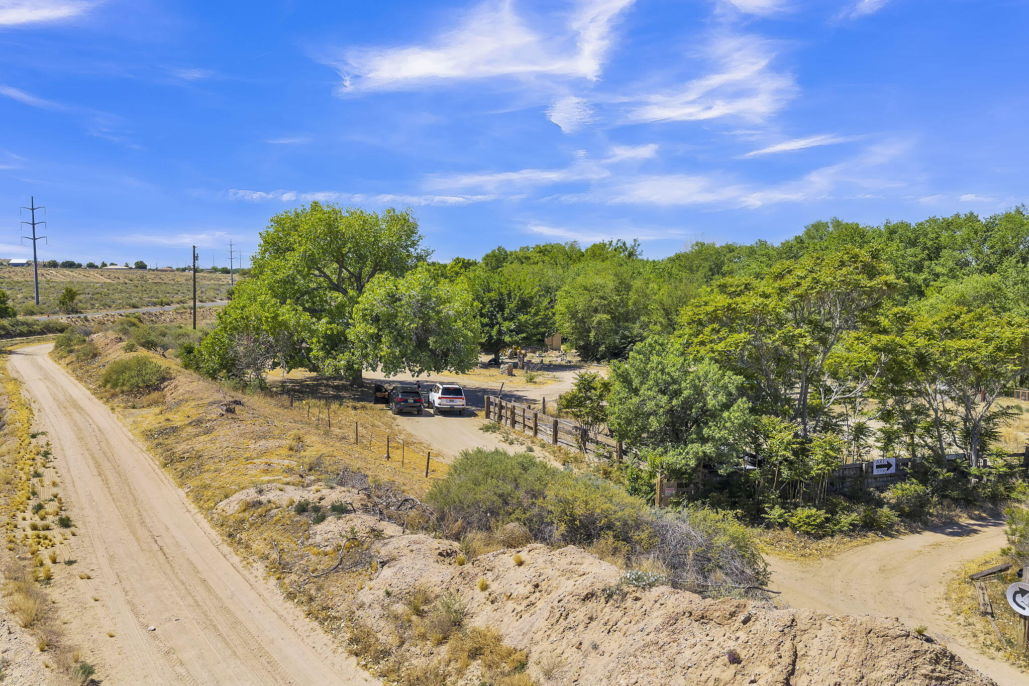 Photo 5 — 211 La Ladera Road