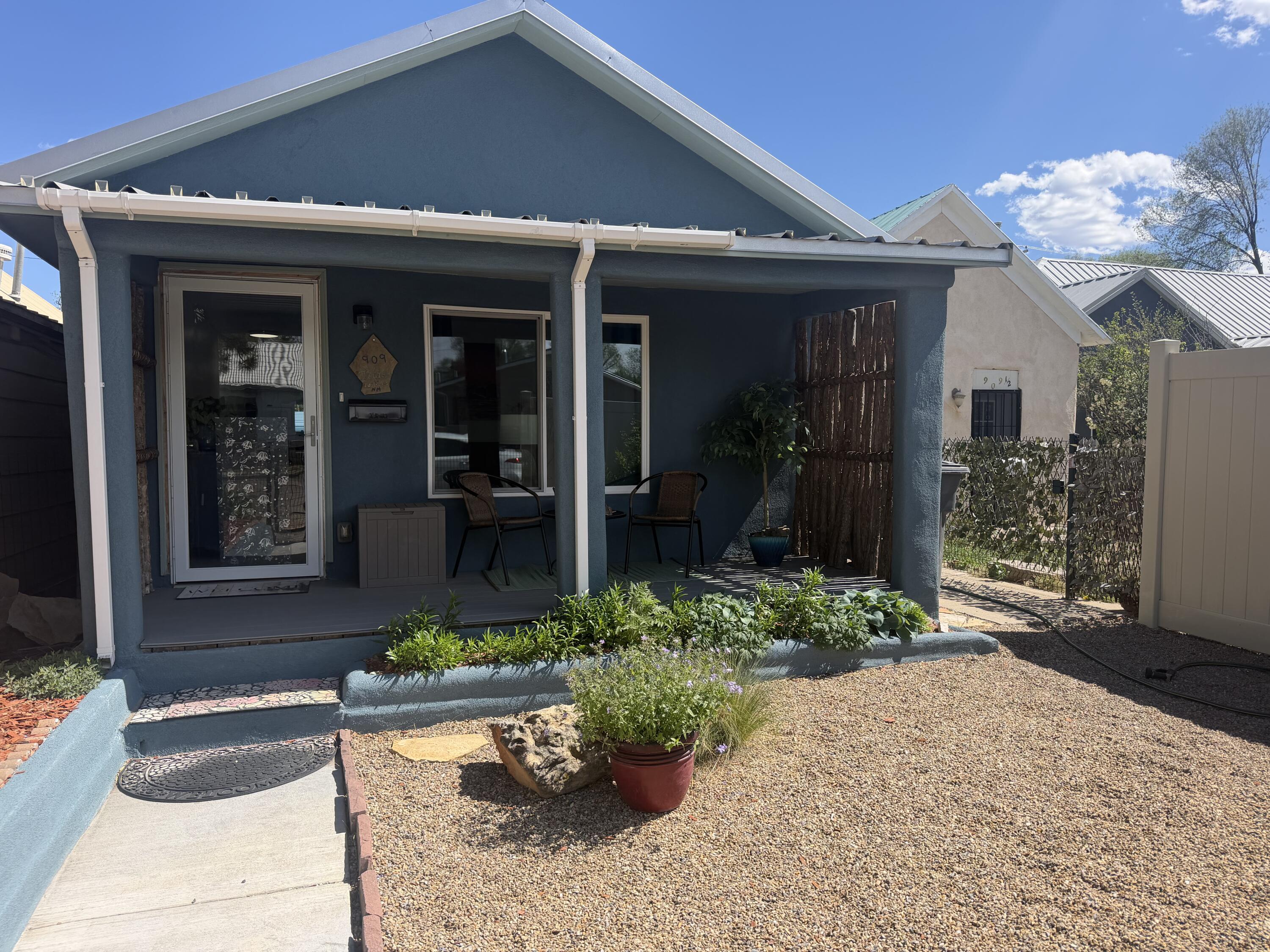 Photo 18 — 909 Tilden Street