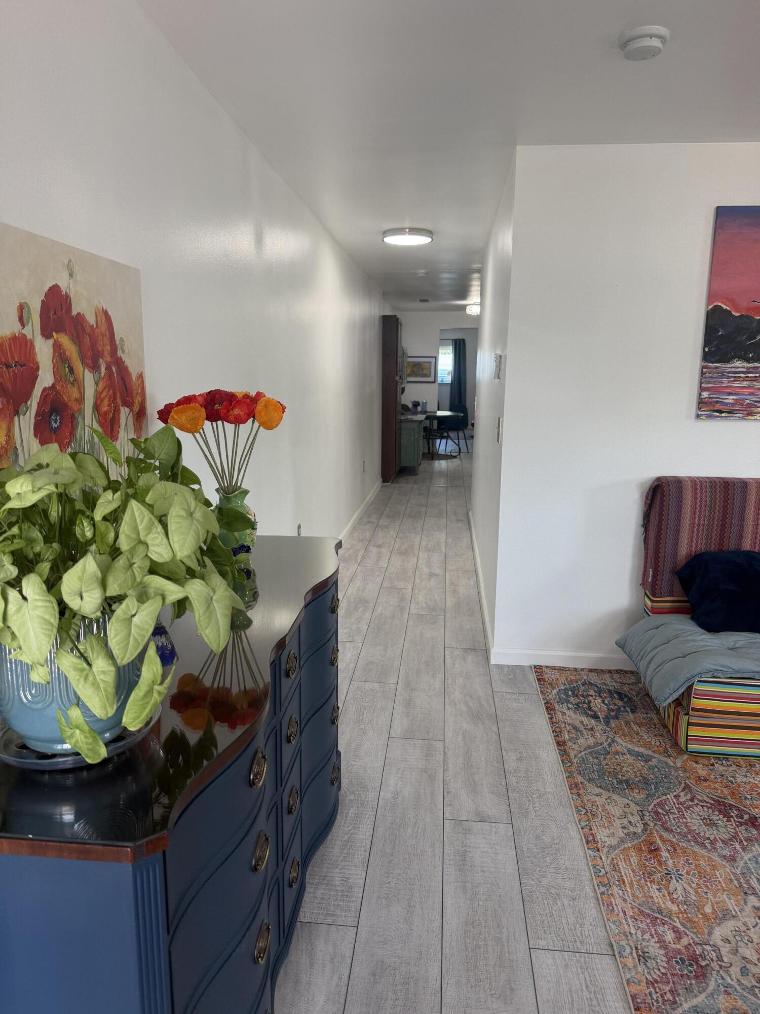 Photo 16 — 909 Tilden Street
