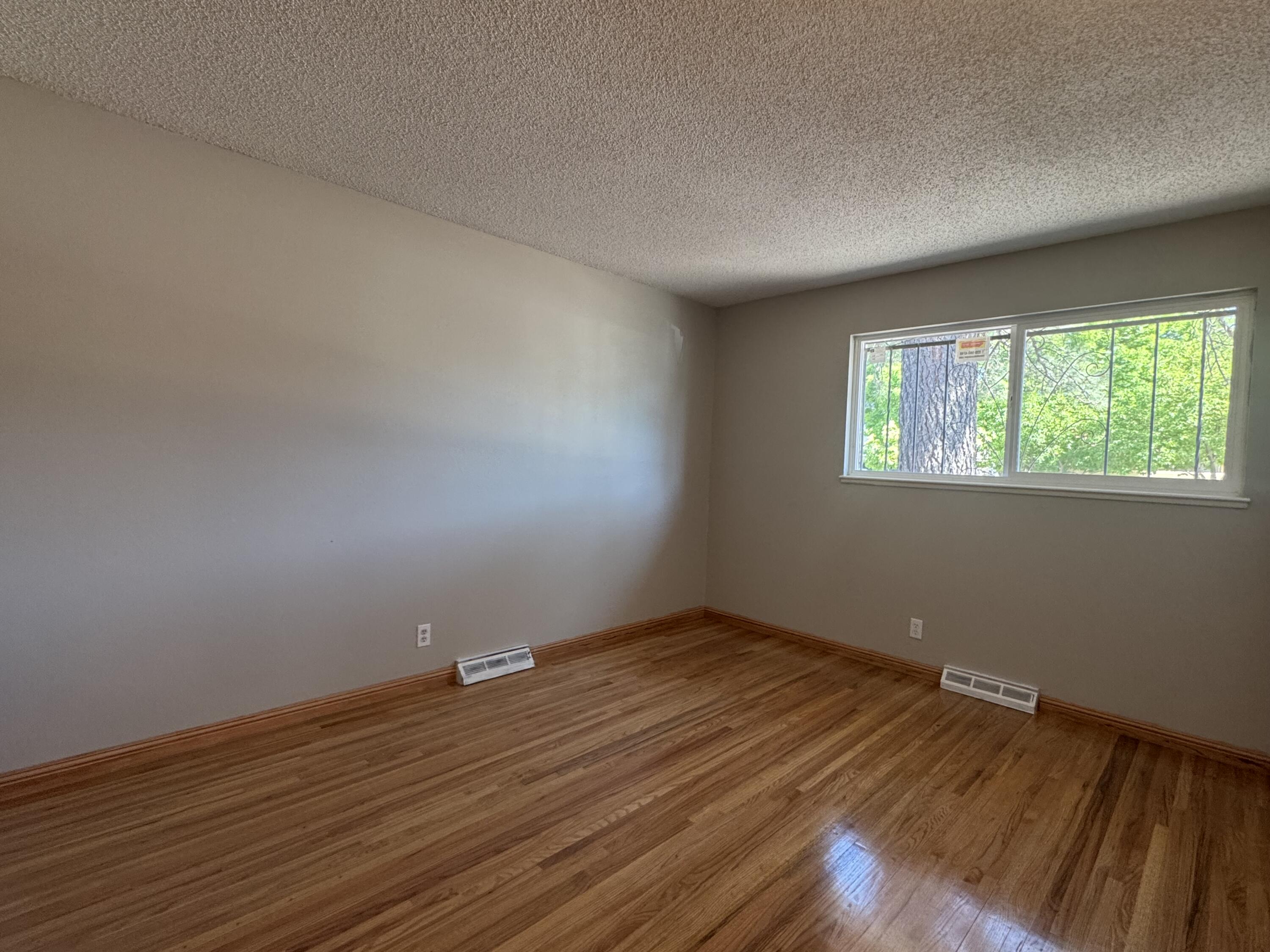 Photo 8 — 7700 Palo Duro Avenue NE