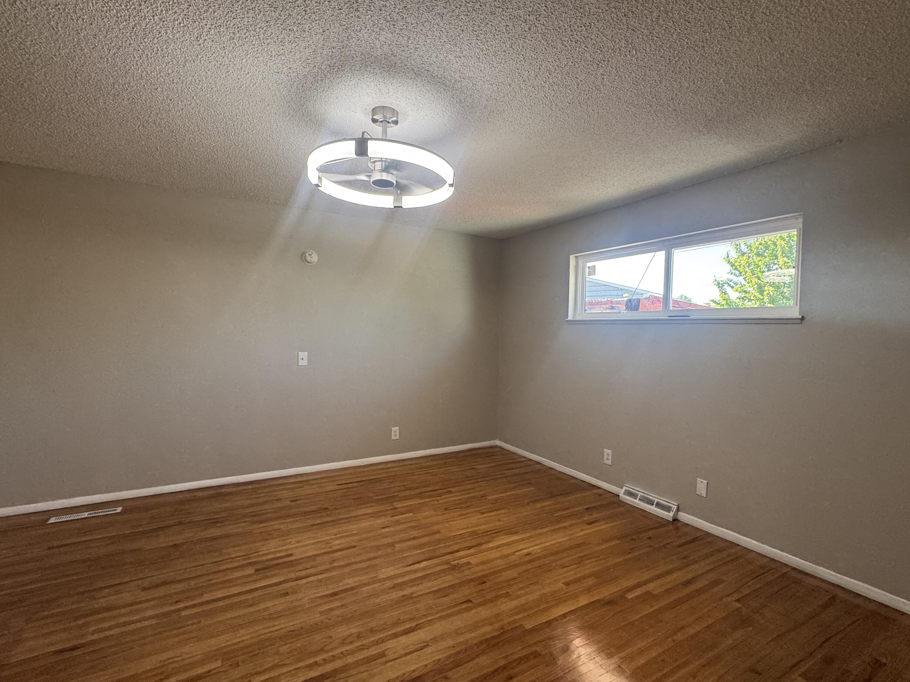 Photo 17 — 7700 Palo Duro Avenue NE