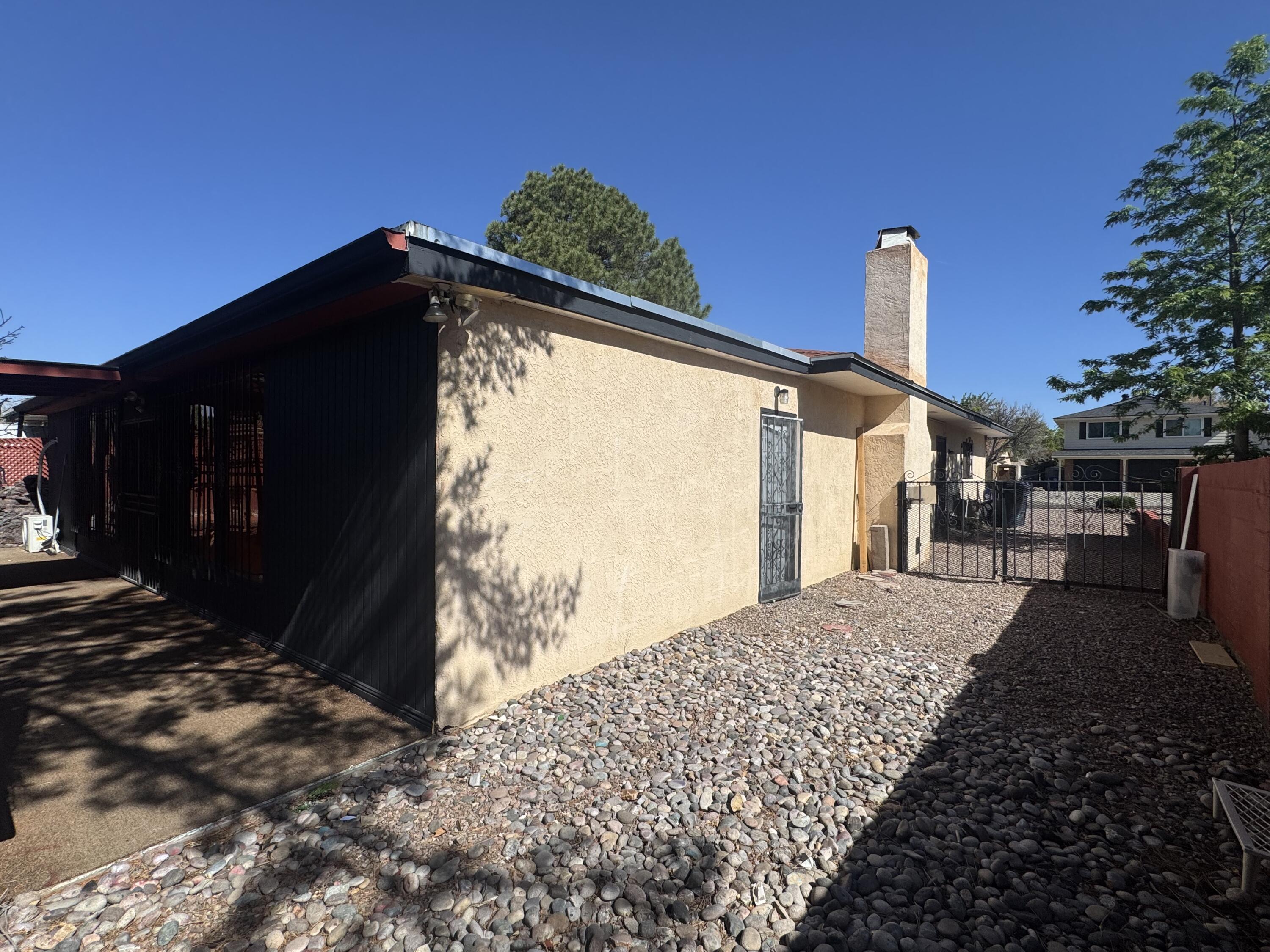 Photo 5 — 7700 Palo Duro Avenue NE