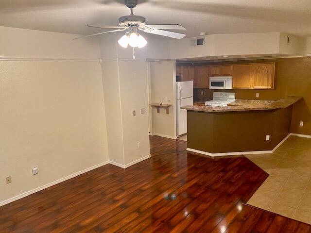 Photo 6 — 6800 Vista Del Norte Drive NE 622