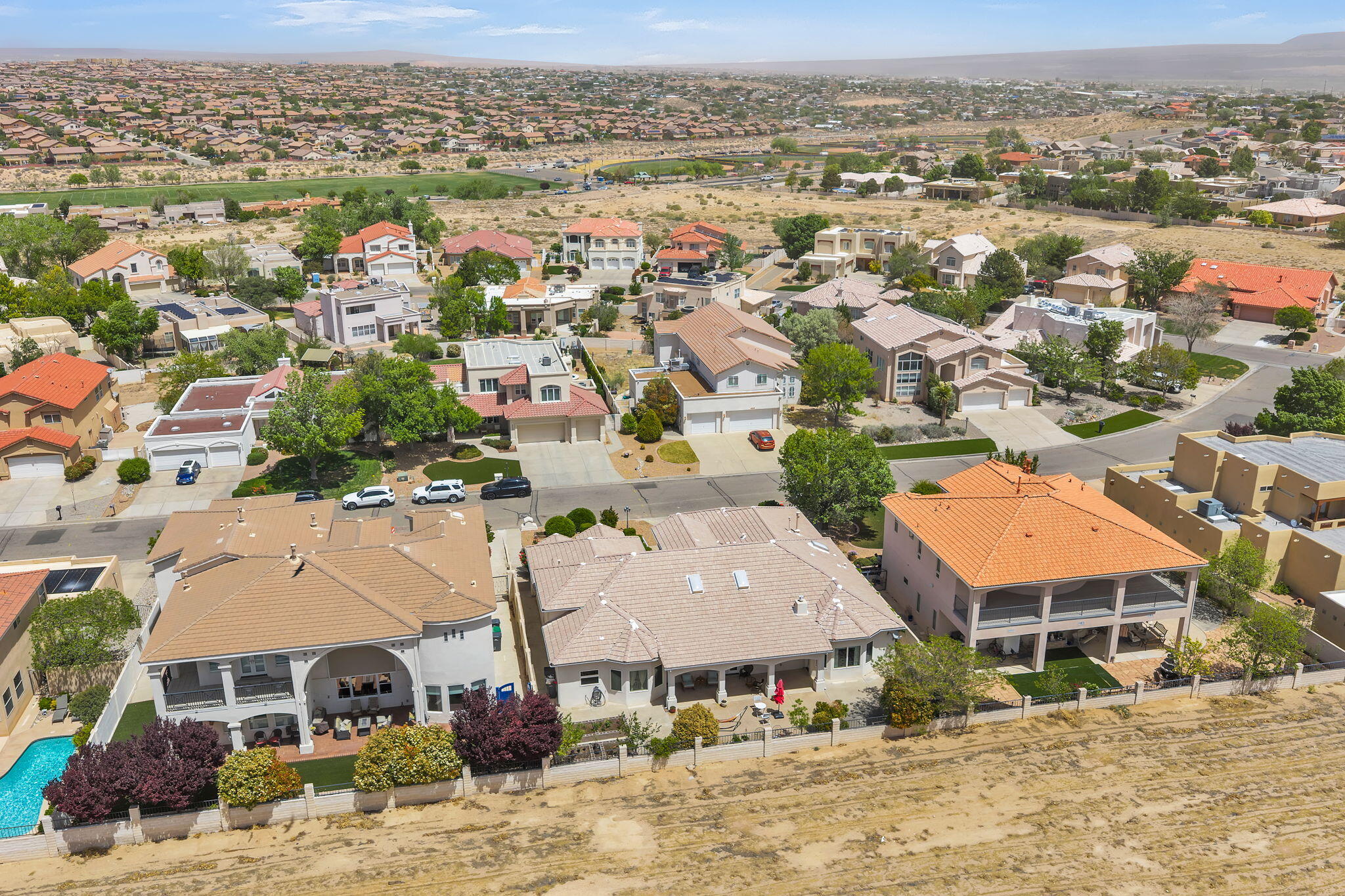 Photo 11 — 3550 White Horse Drive SE