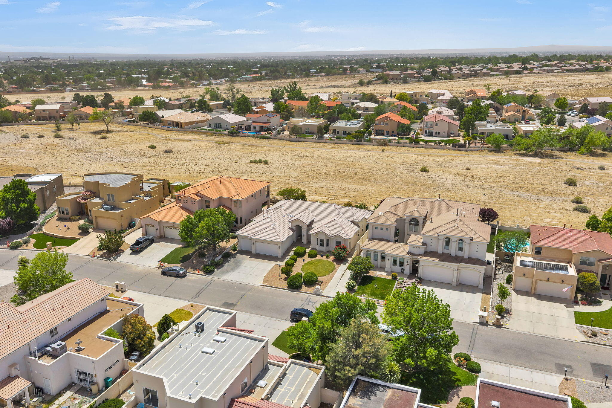 Photo 13 — 3550 White Horse Drive SE