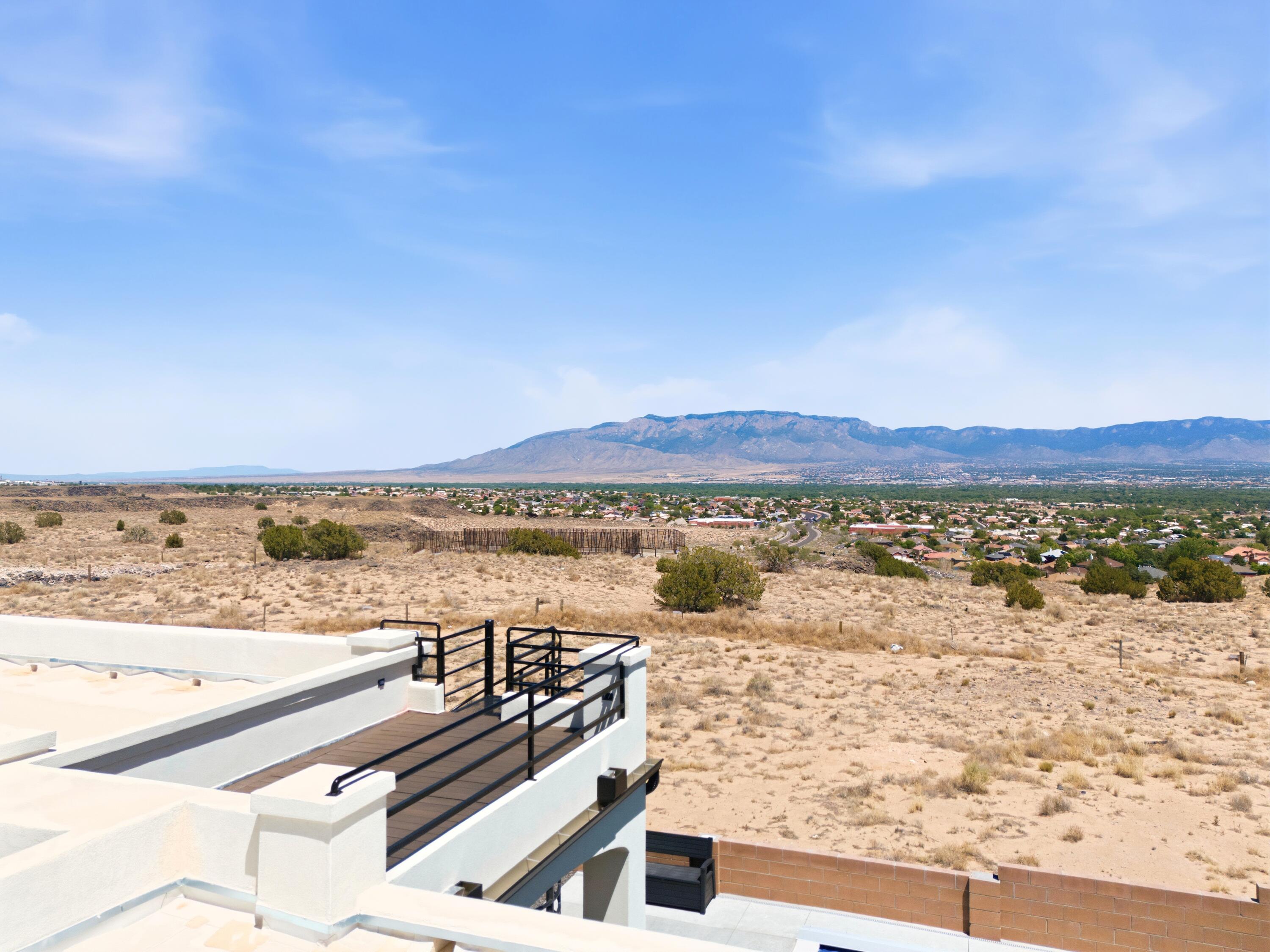 Photo 7 — 5505 Valiente Road NW