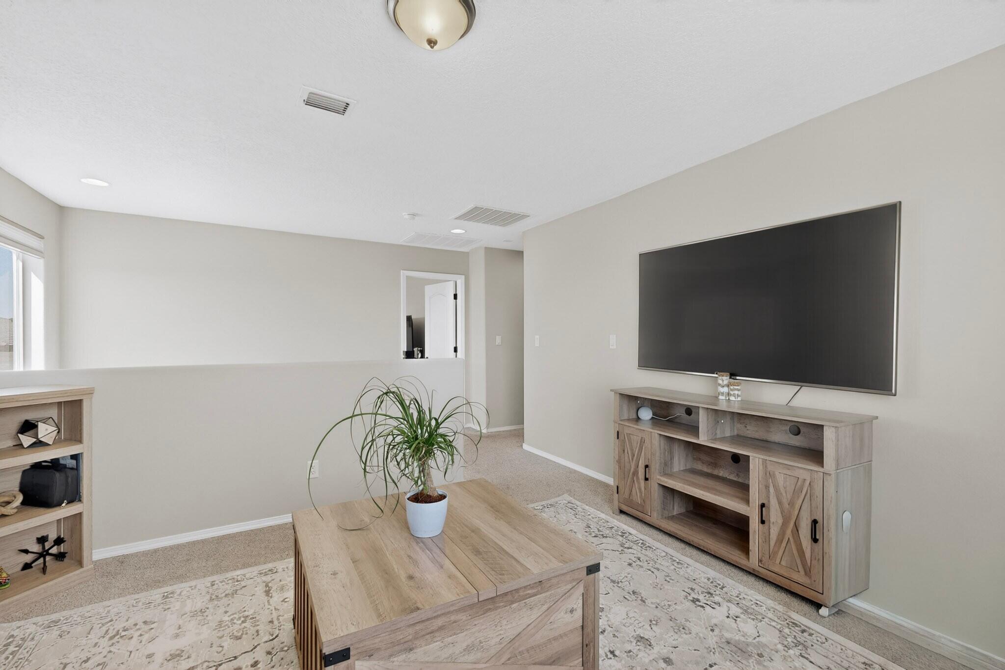 Photo 5 — 12100 Echo Valley Lane NW