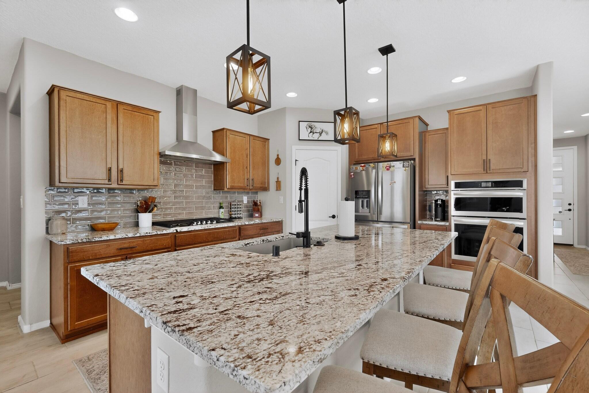 Photo 2 — 12100 Echo Valley Lane NW