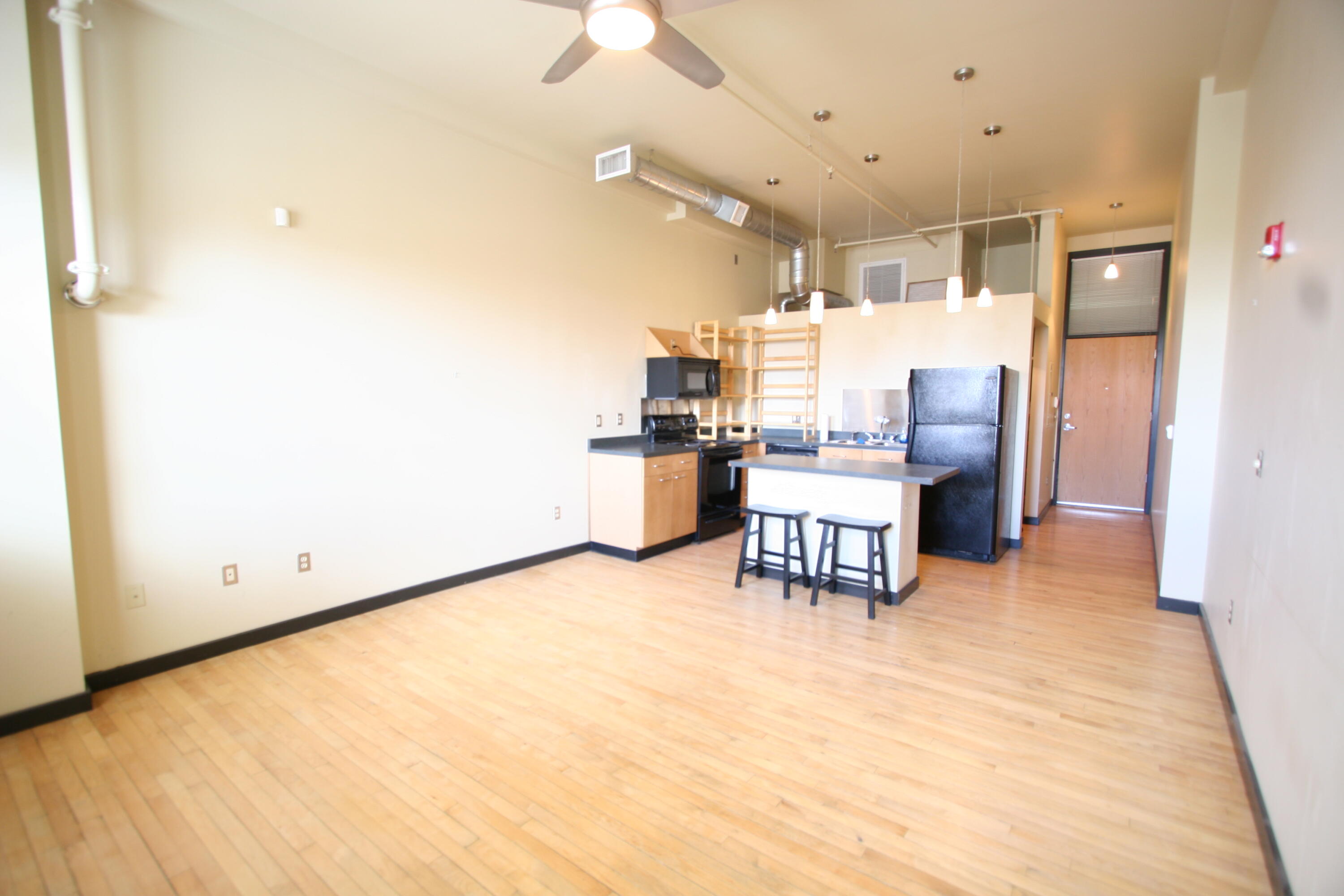 Photo 6 — 300 Tijeras Avenue NE APT 309